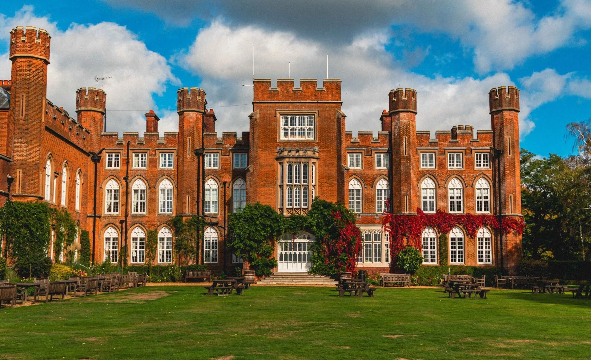 Cumberland Lodge-from-Gardens.jpg