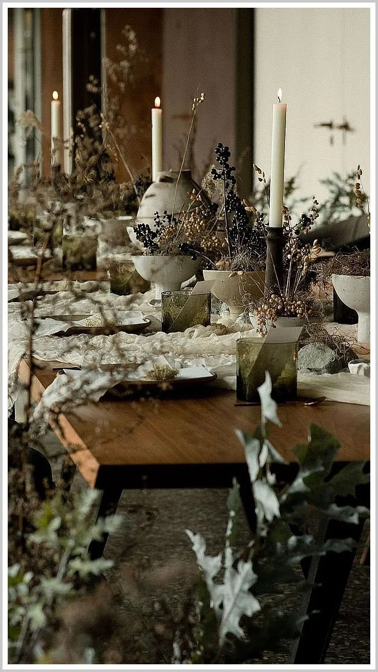 Amazon_com_ Wedding _ Winter Wedding Tablescapes.jpeg