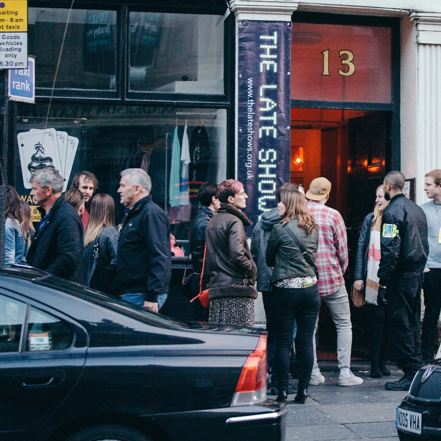 That time I got the keys to an empty building in Newcastle 🗝️
Experiments in Happiness invited other artists, architecture students, academics and the public in to an otherwise empty and unused space to explore ideas about mood, happiness, neurosci