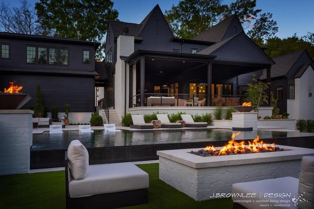 Designing a Winter-Ready Outdoor Kitchen &amp; Bar for Cozy, Year-Round Alfresco Living