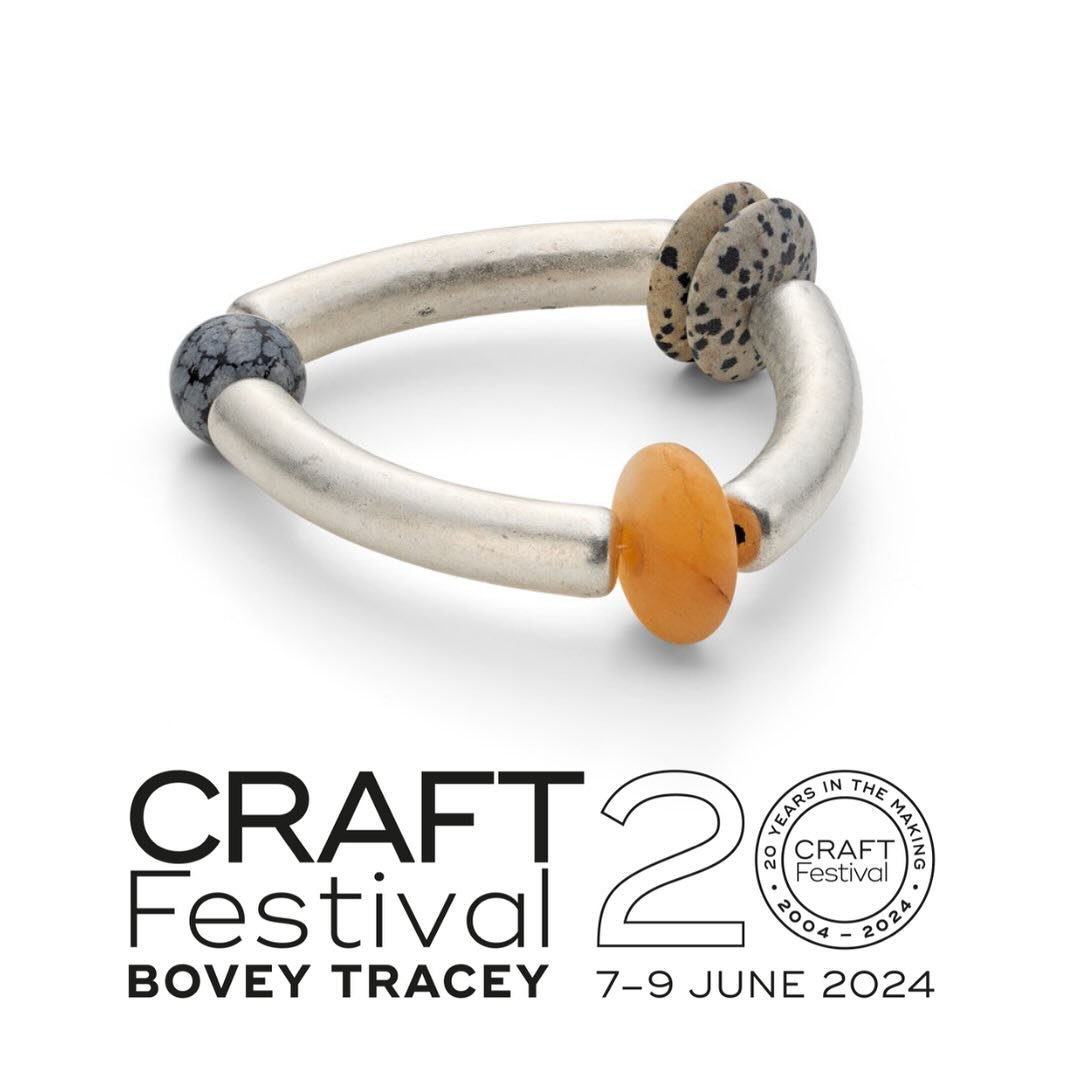 I have 2 free tickets to give away for this event. DM me if you would like one #boveytraceycontemporarycraftfestival #boveytracey #craftfestival