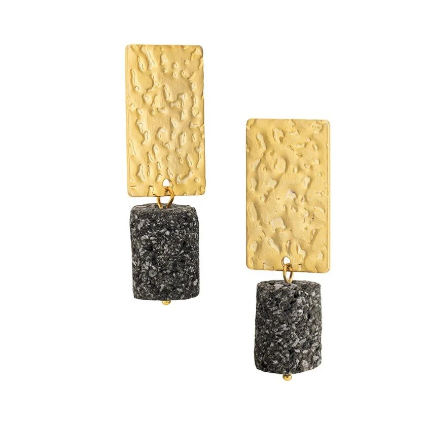 Lava stone tubes on stunning etched gold rectangle stud earrings - beauties (though I says it as shouldn&rsquo;t!) #lavastone #earrings #gold #statement #contemporary #smallbusiness