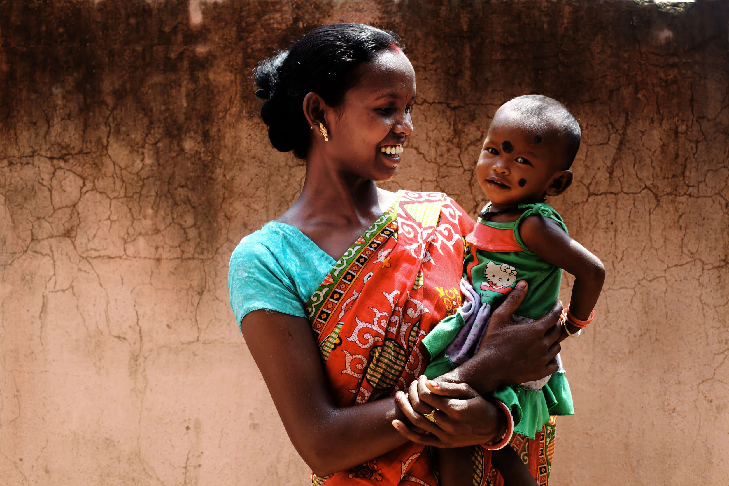 Colourful IEC material like flashcards are used on a regular basis to educate the community and create awareness to bring about a positive behaviour change in the nutrition practices for mothers and young children.
