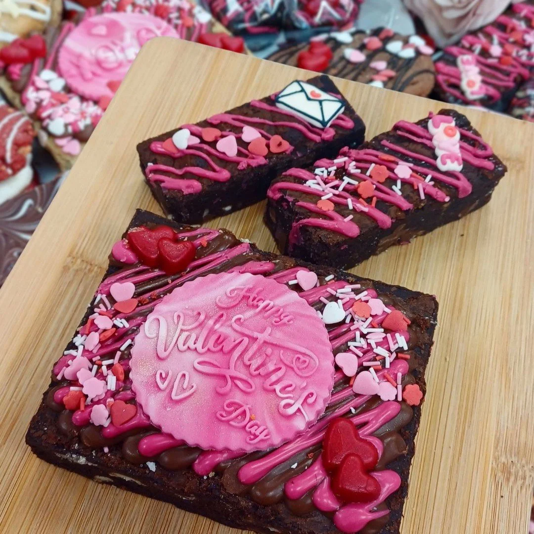 Valentine’s Treat Box: Love Letter Brownie Slice + Salted Caramel & Triple Chocolate Brownie Slices (Limited Edition)