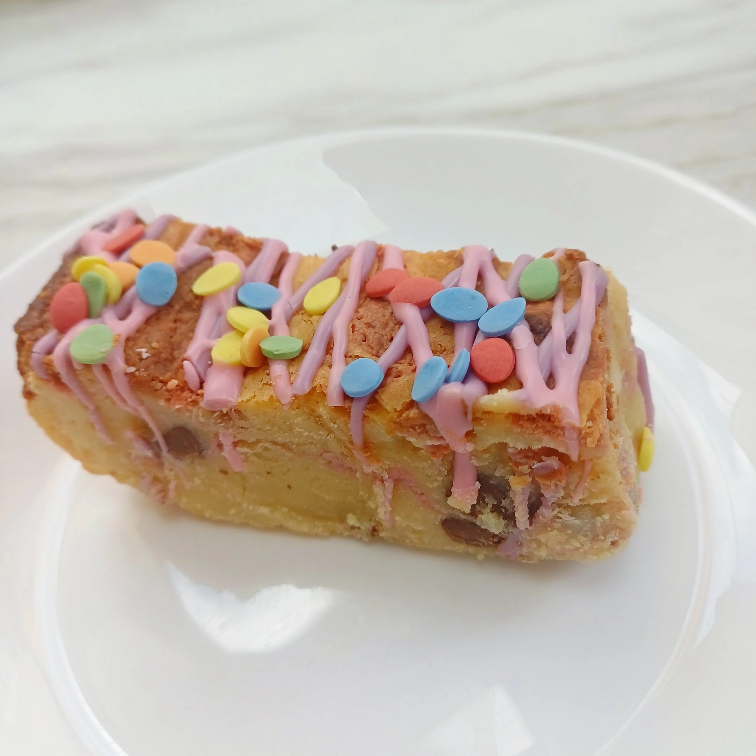 Mini Egg Blondie (4).jpg