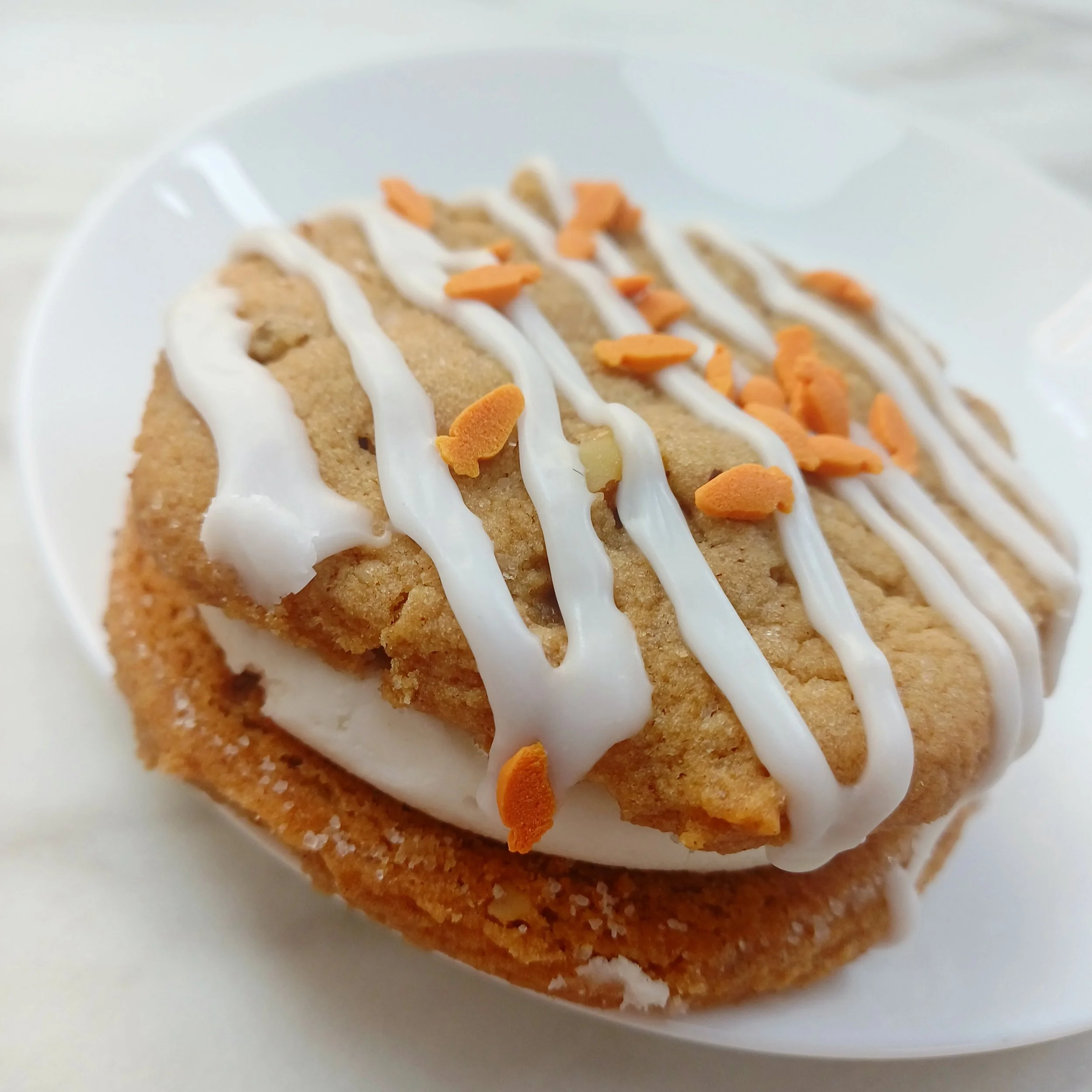 VG Carrot Cake Cookie Sandwich