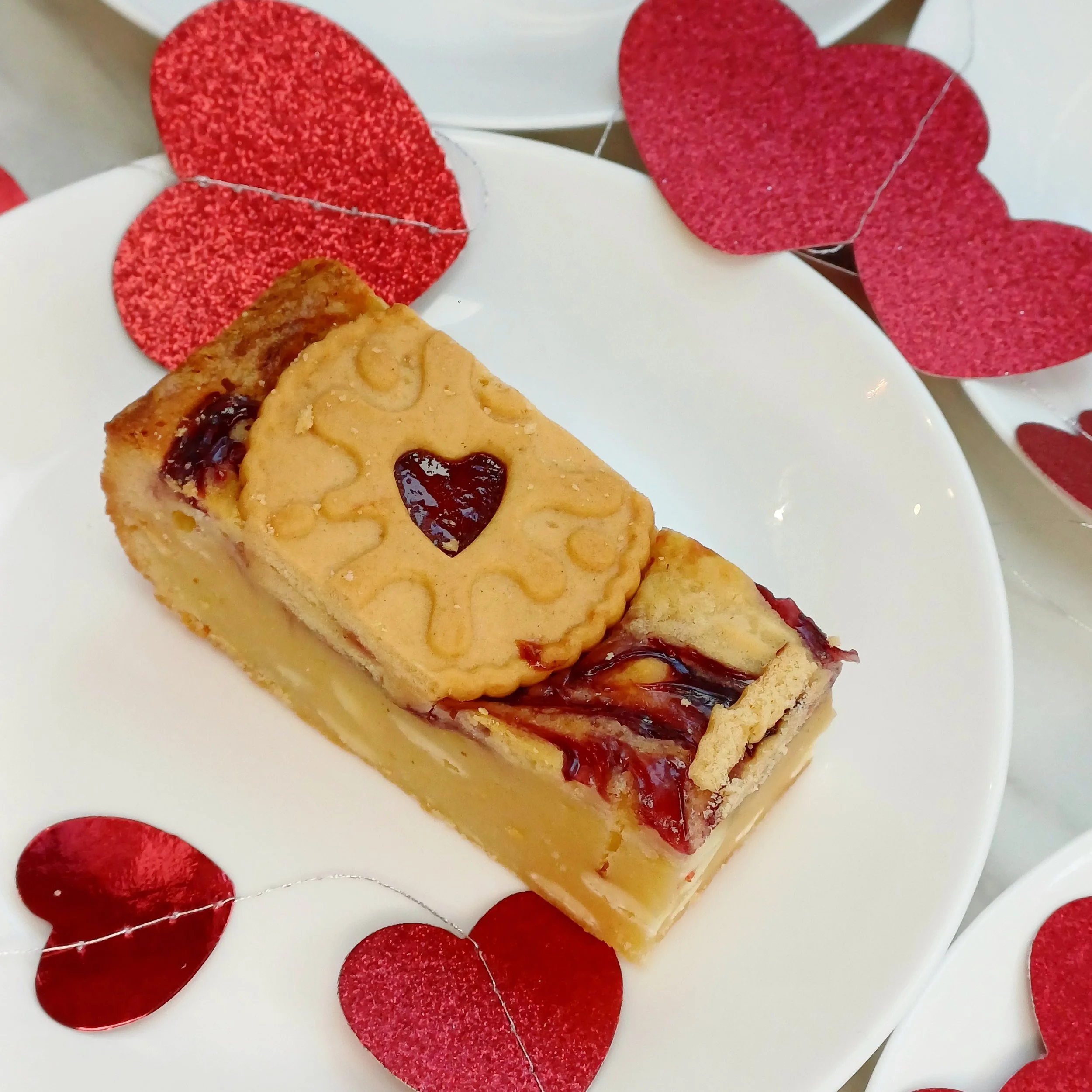Jammie dodger blondie valentines limited edition.jpg (Copy)