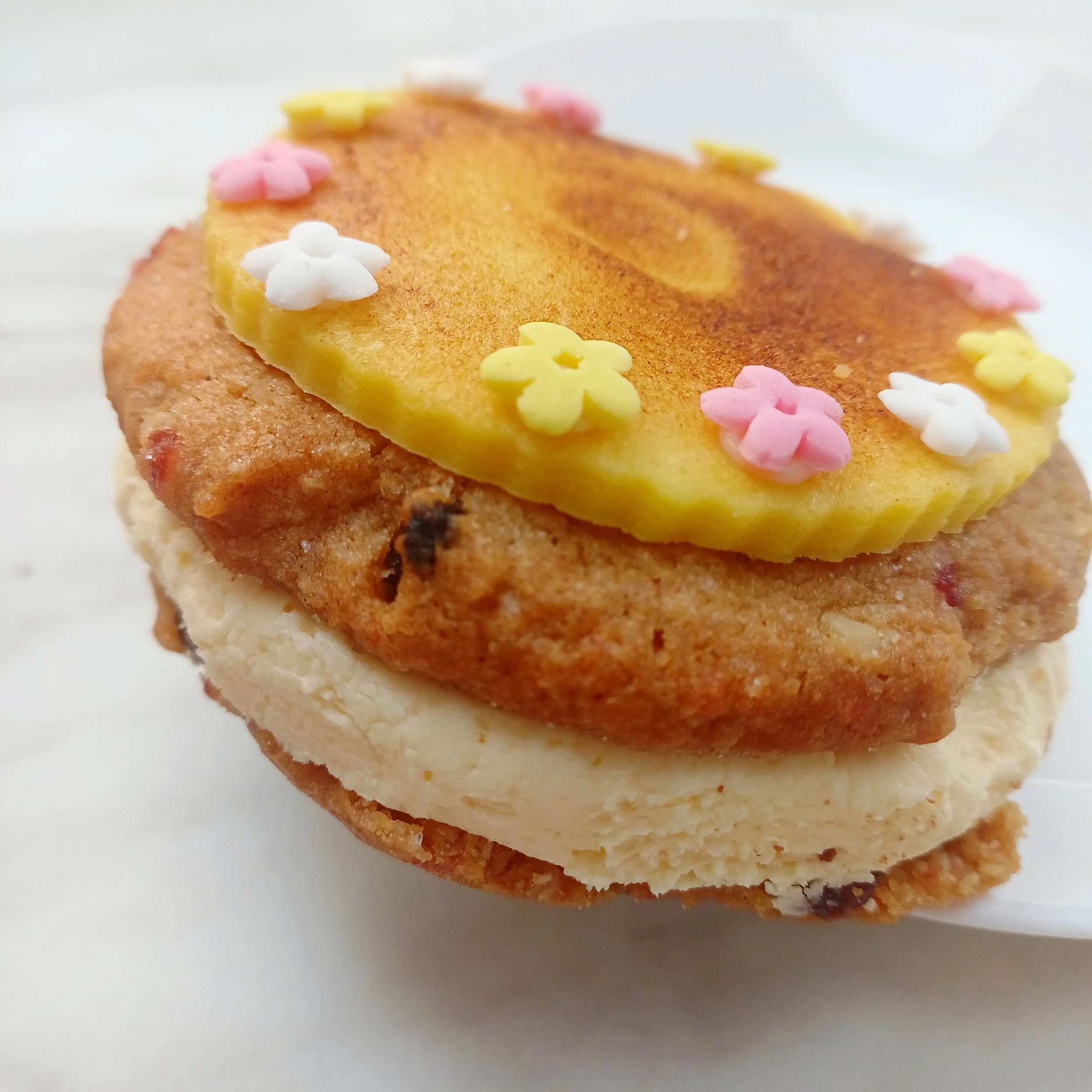 Vegan Simnel Cake Cookie Sandwich (3).jpg
