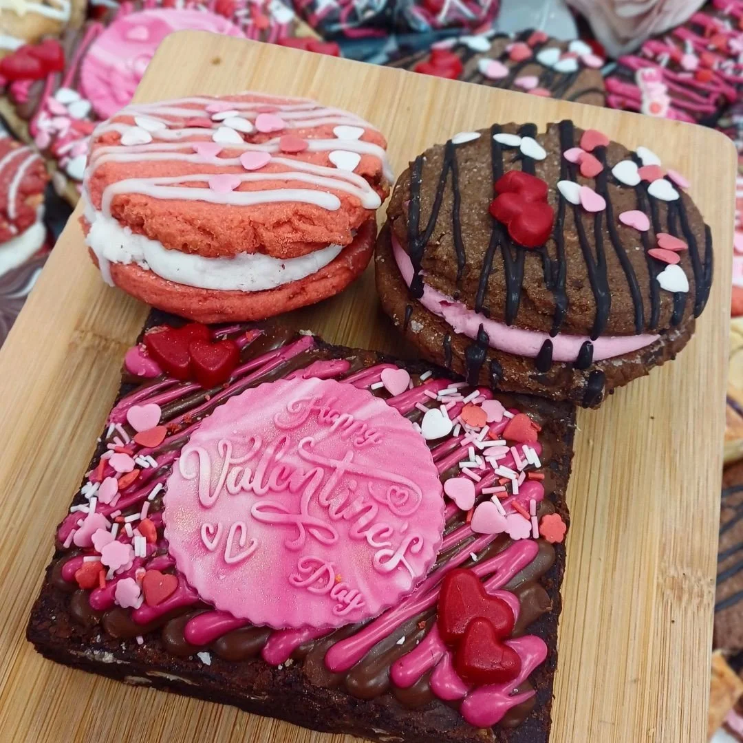 Valentine’s Treat Box: Love Letter Brownie Slice + 2 Cookie Sandwiches (Limited Edition)