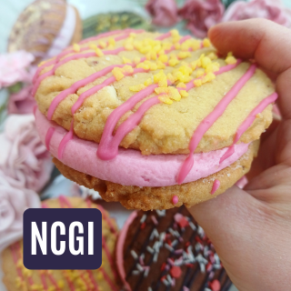 NCGI Raspberry Lemonade Cookie Sandwich