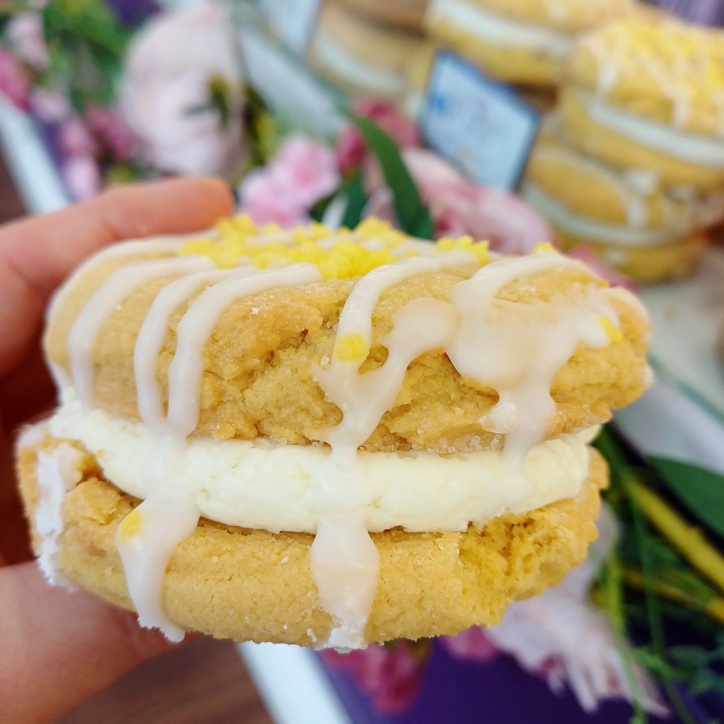 VG/NCGI Lemon Cookie Sandwich