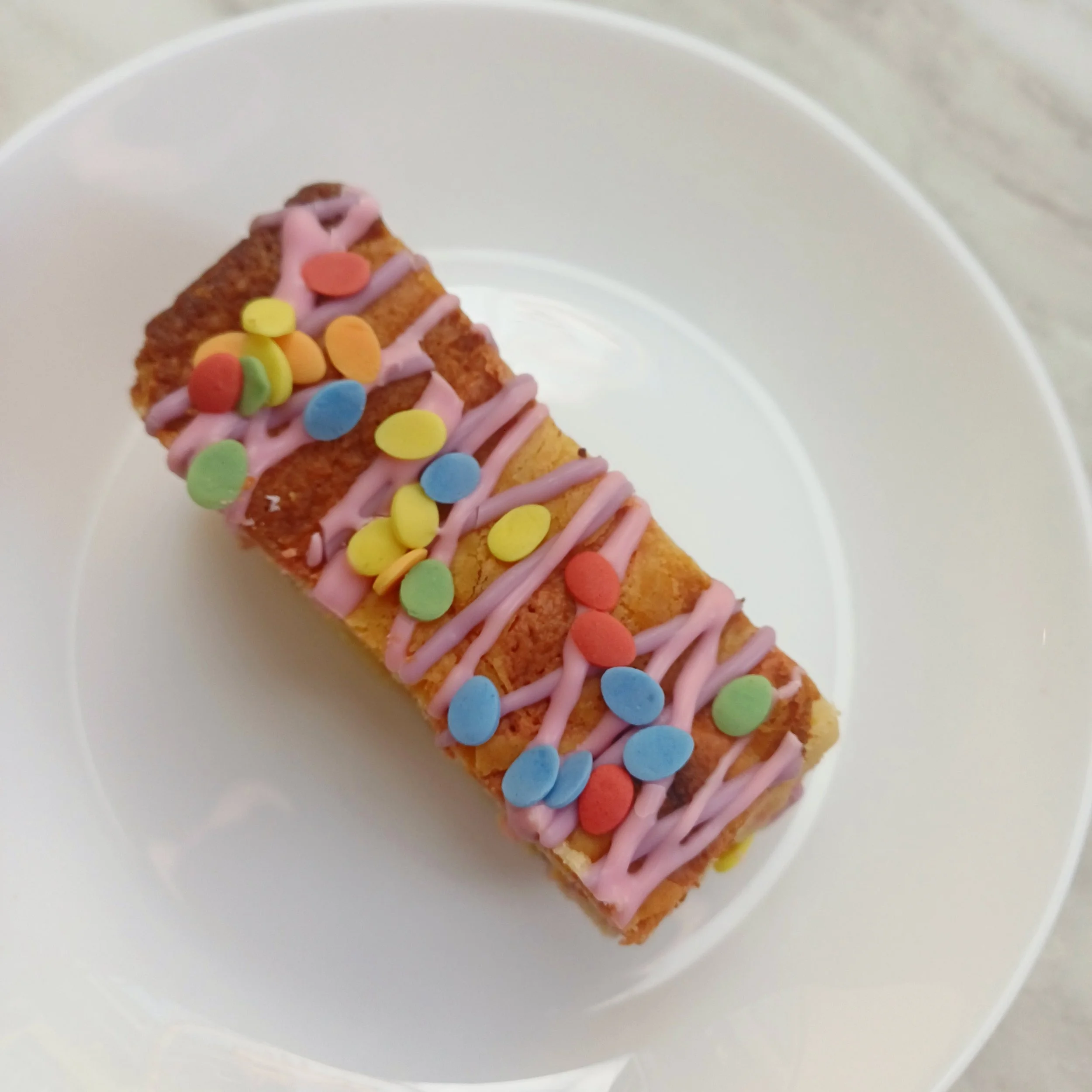 Mini Egg Blondie (2).jpg