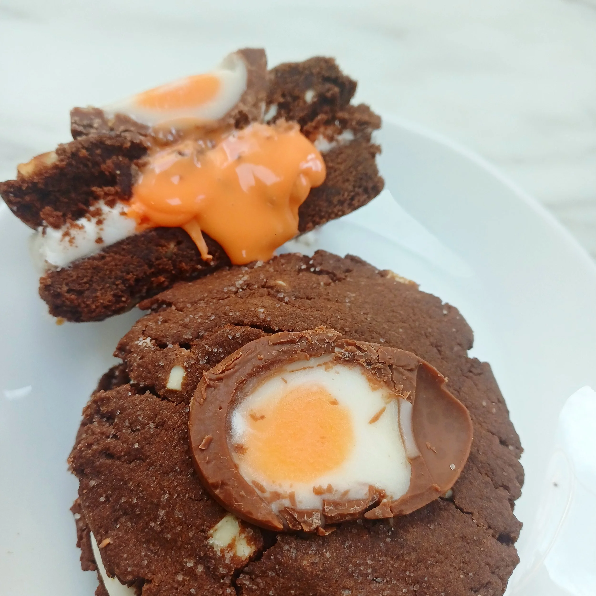 Creme Egg Cookie Sandwich
