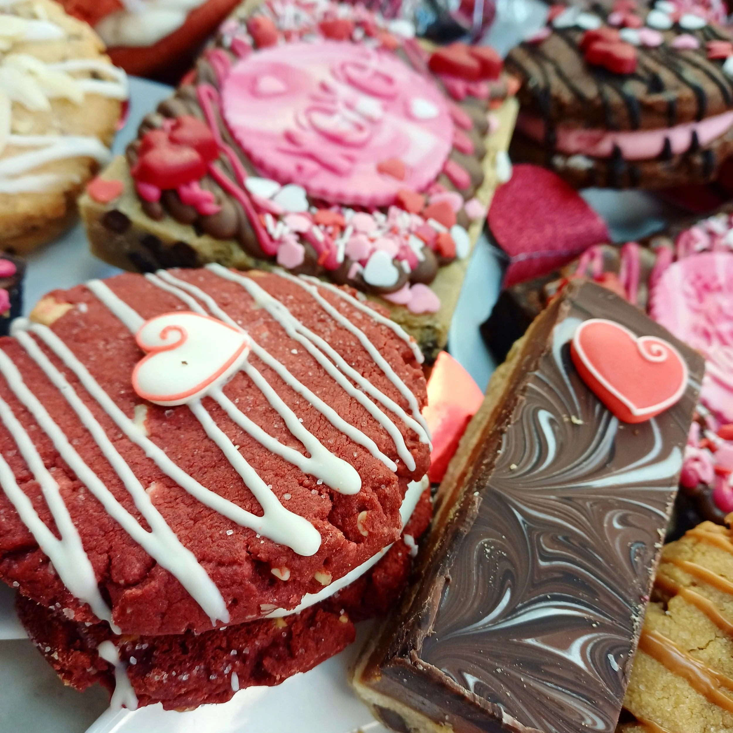 cookiequeen-valentines-range (14).jpg