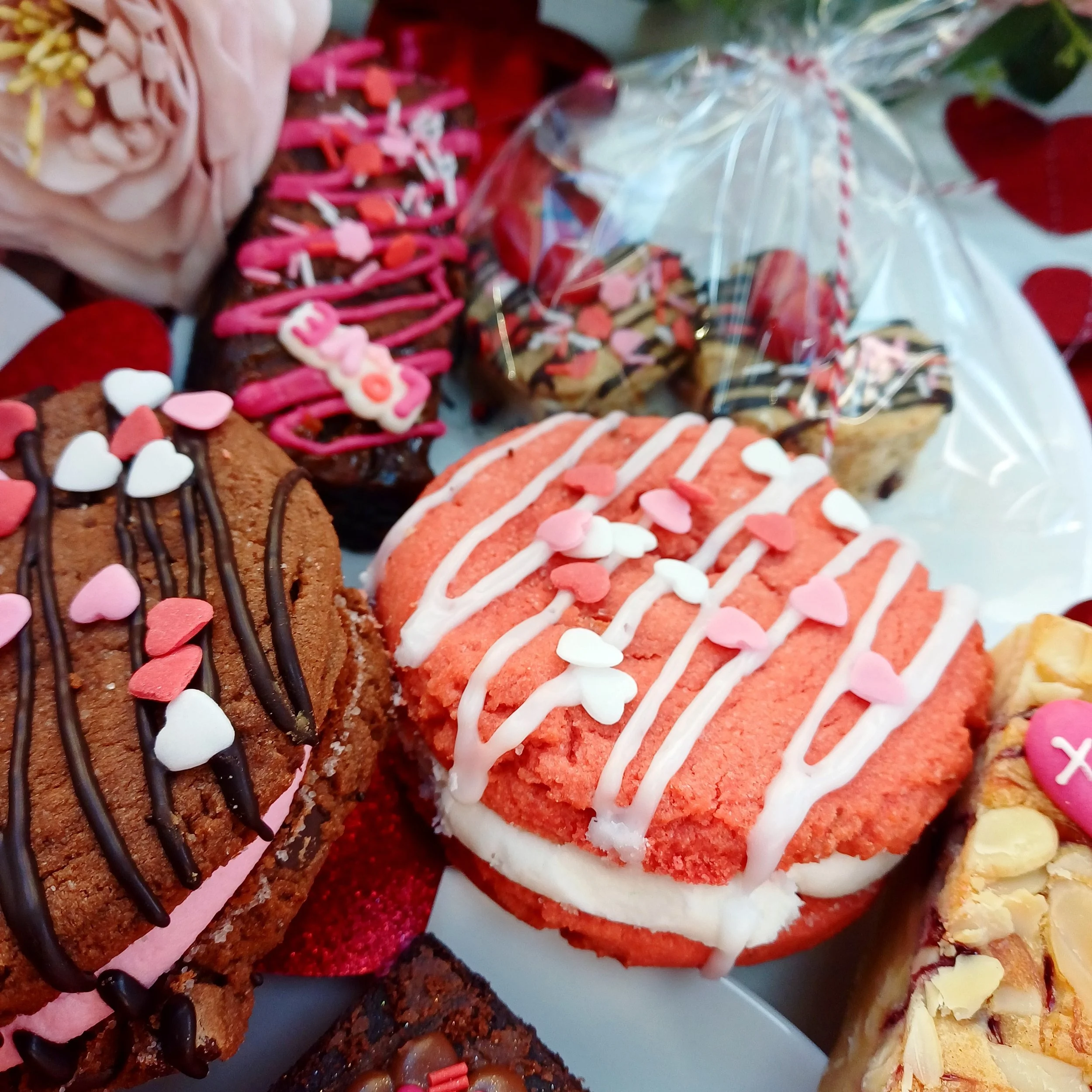 cookiequeen-valentines-range (17).jpg