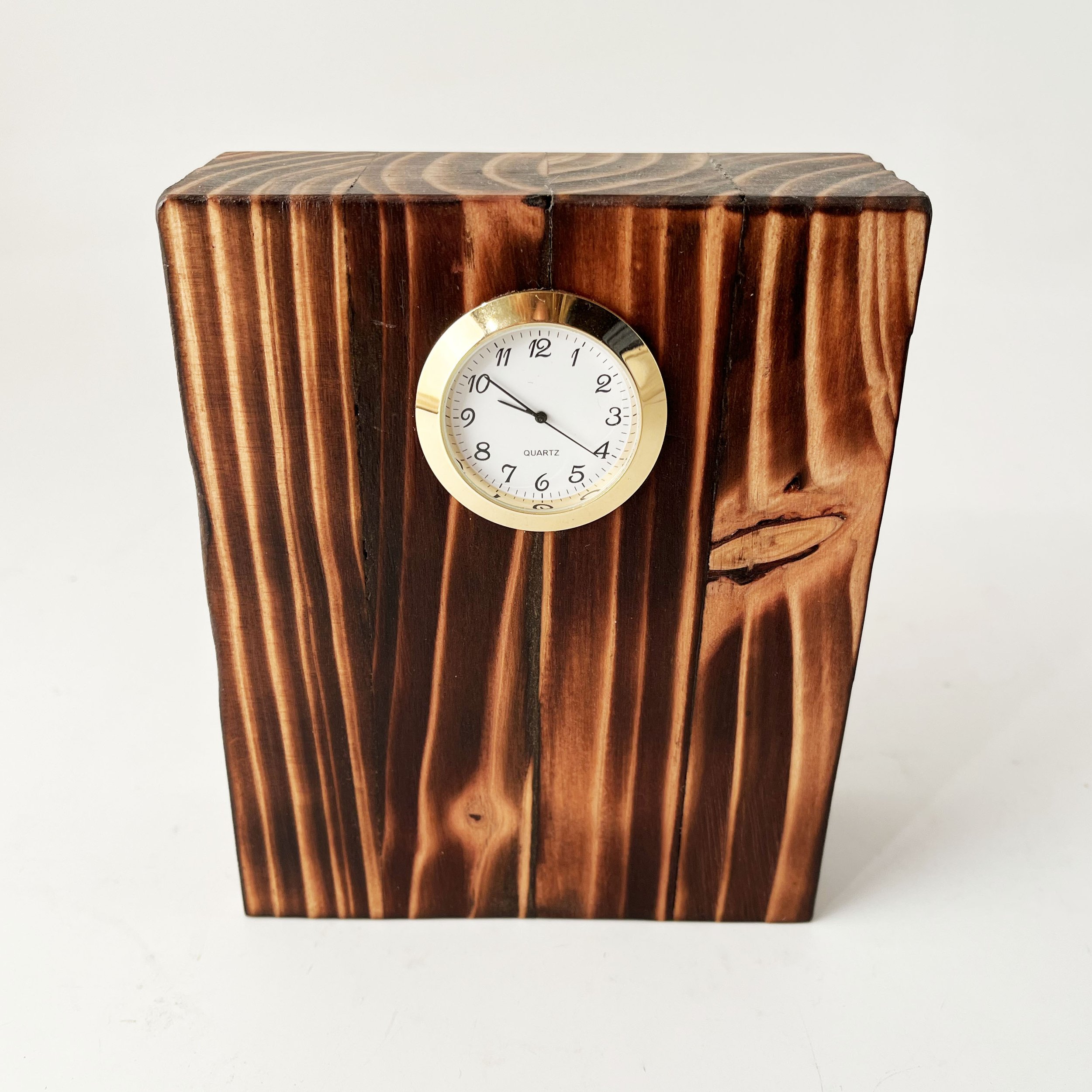 scorched-pine-mantel-clock.jpg