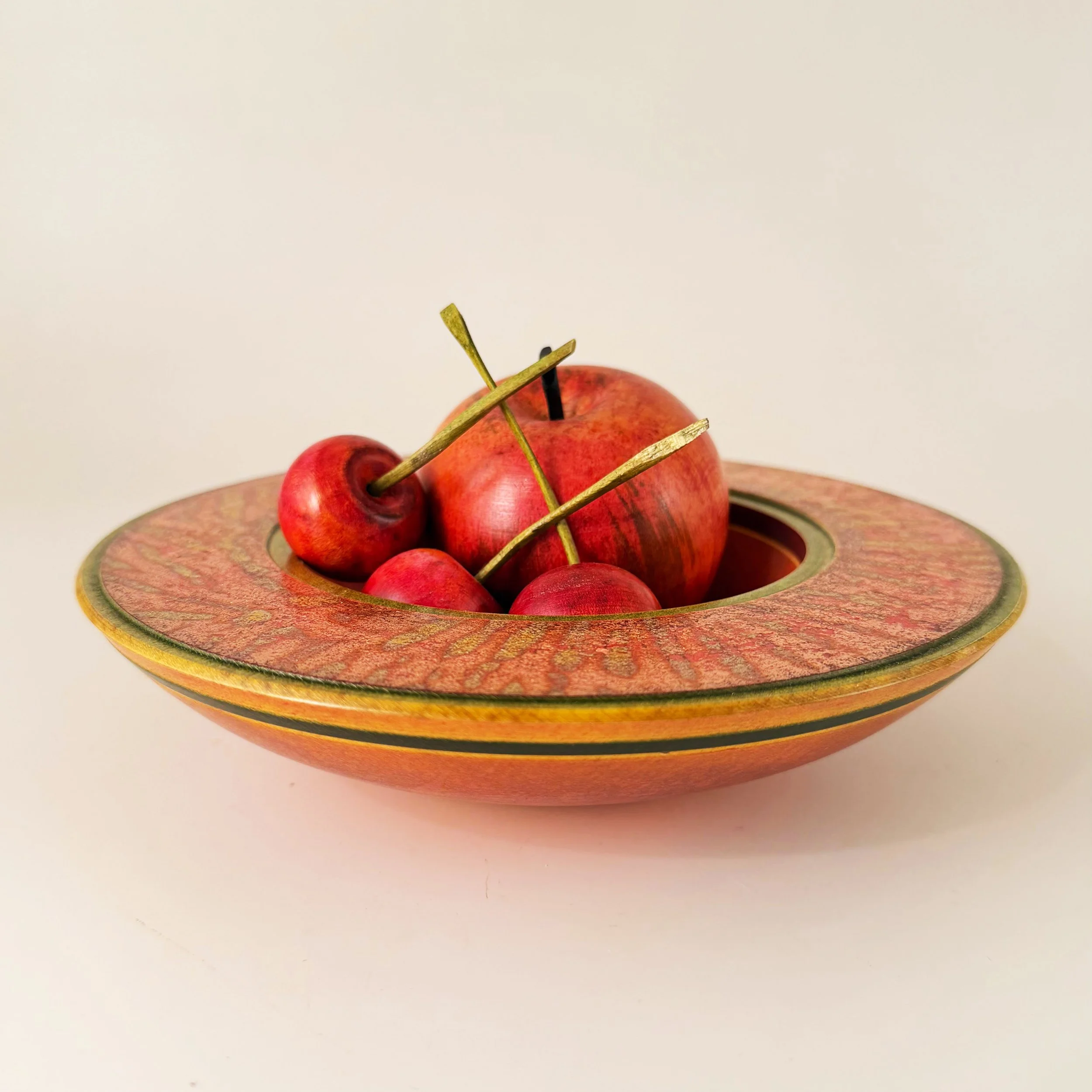 wooden-fruit-bowl-sycamore.jpg