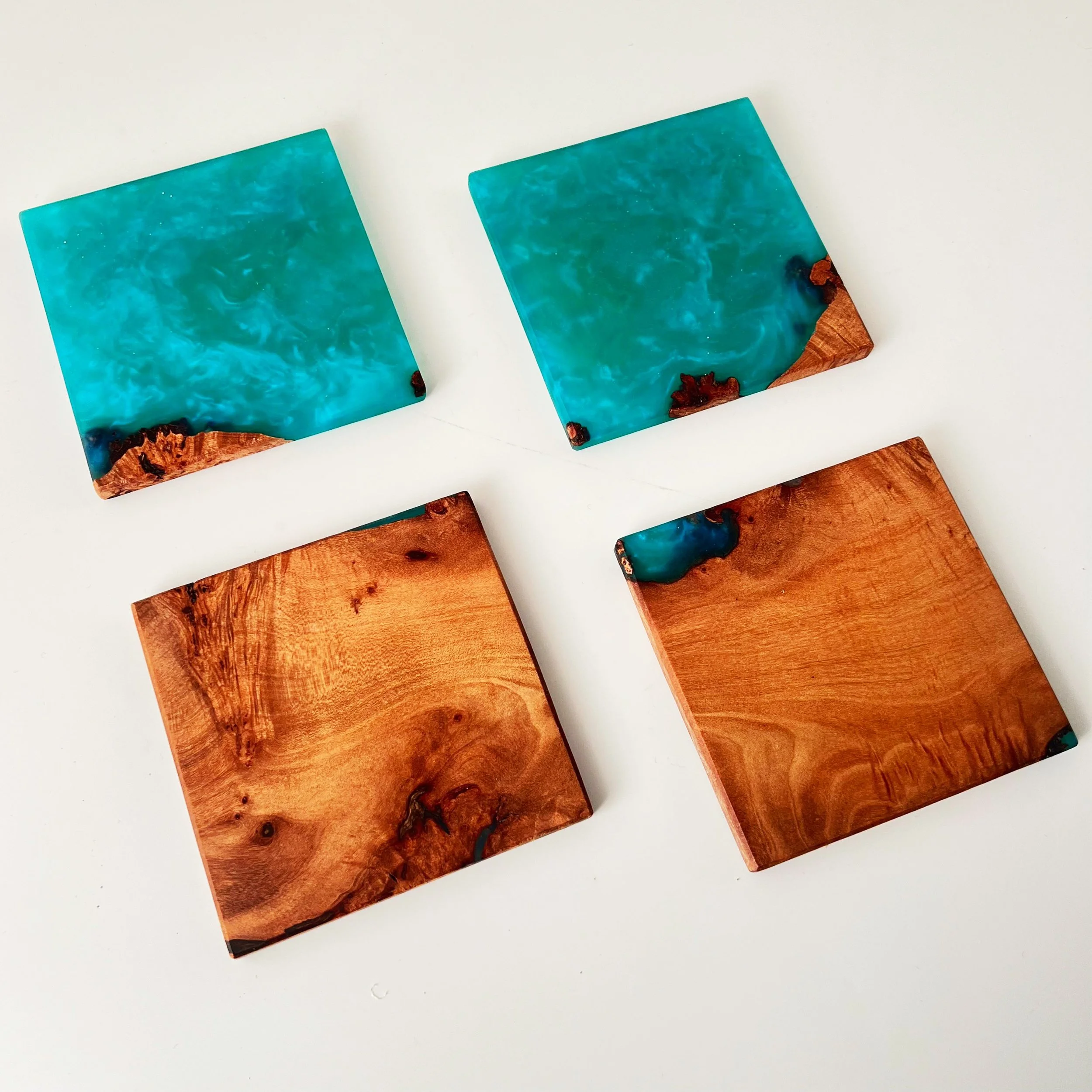 coaster-set-chestnut-wood-resin.jpg