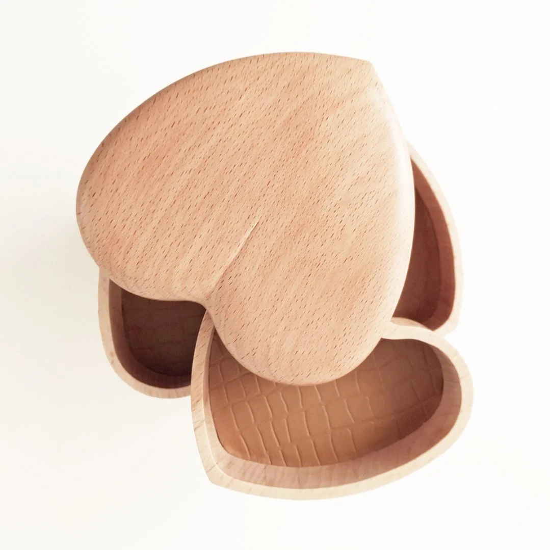 wooden-swivel-heart-box-beech.jpg