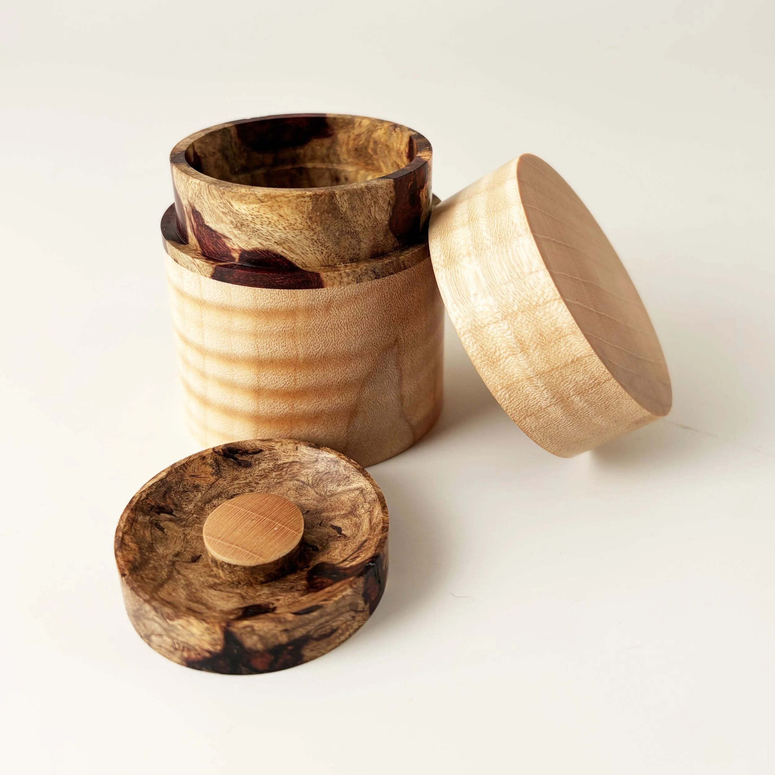cylindrical-box-ripple-sycamore-guest-tree-burr.jpg