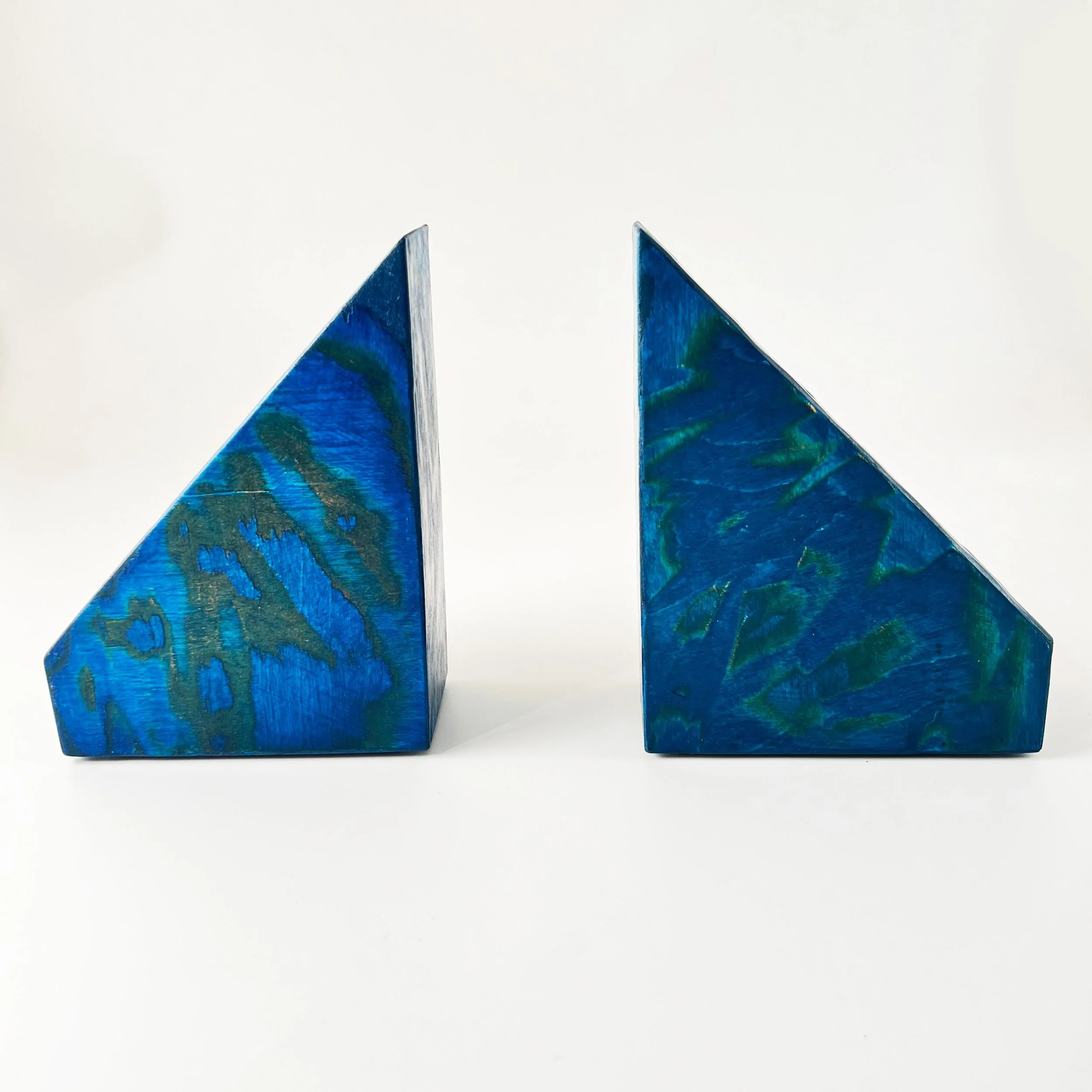 bookends-blue.jpg