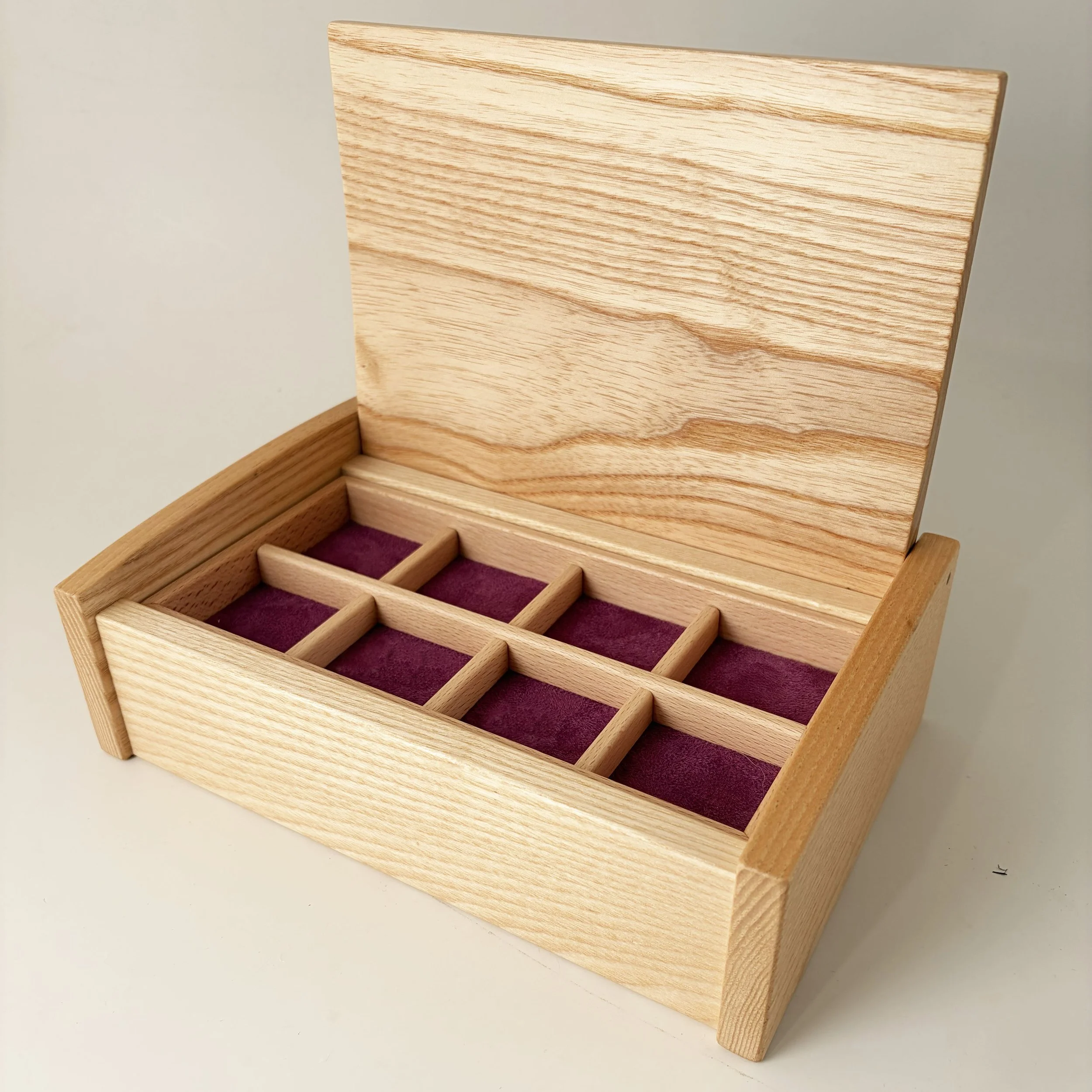 wooden-ash-beech-jewellery-box.jpg
