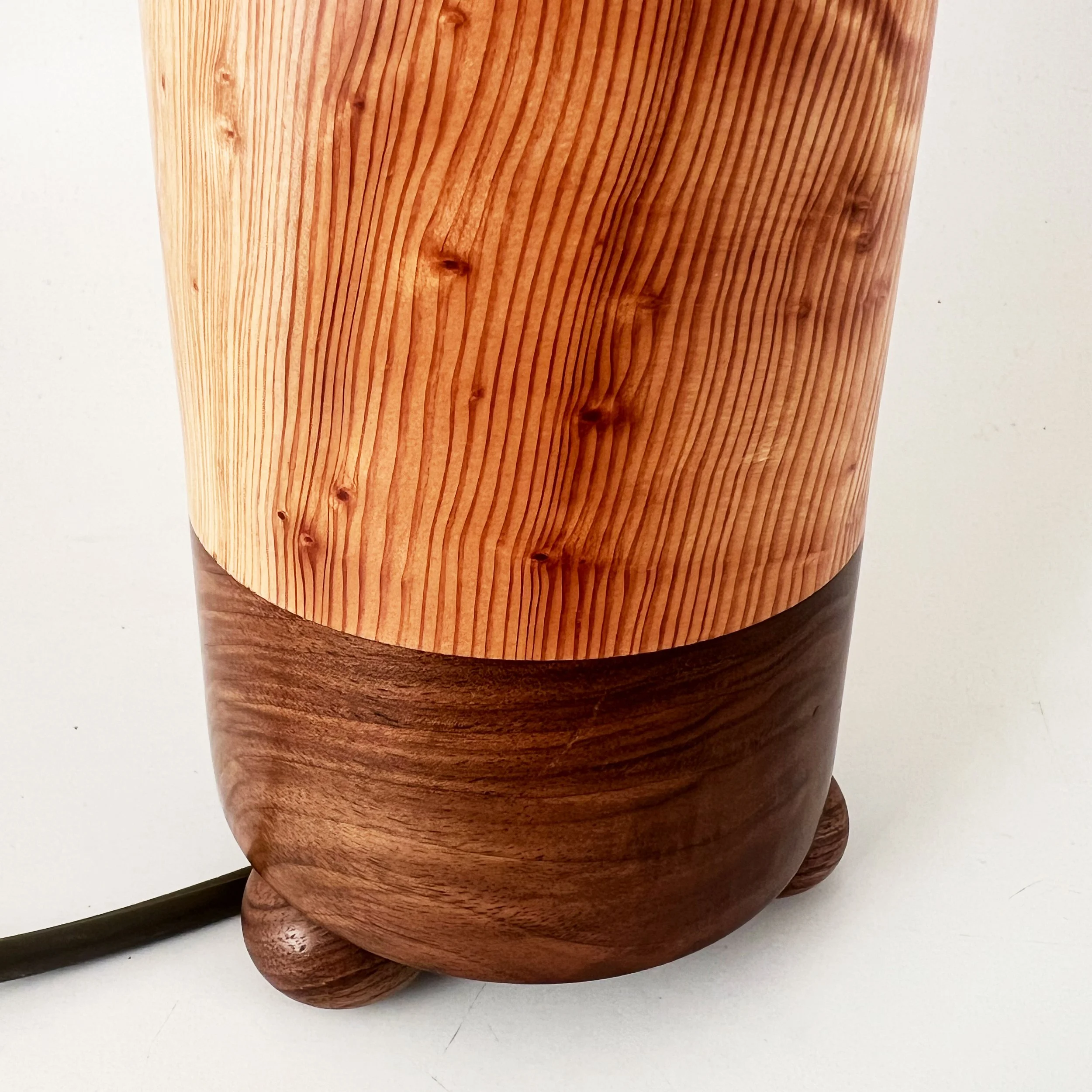 sugi-walnut-wooden-lamp-base-grain.jpg