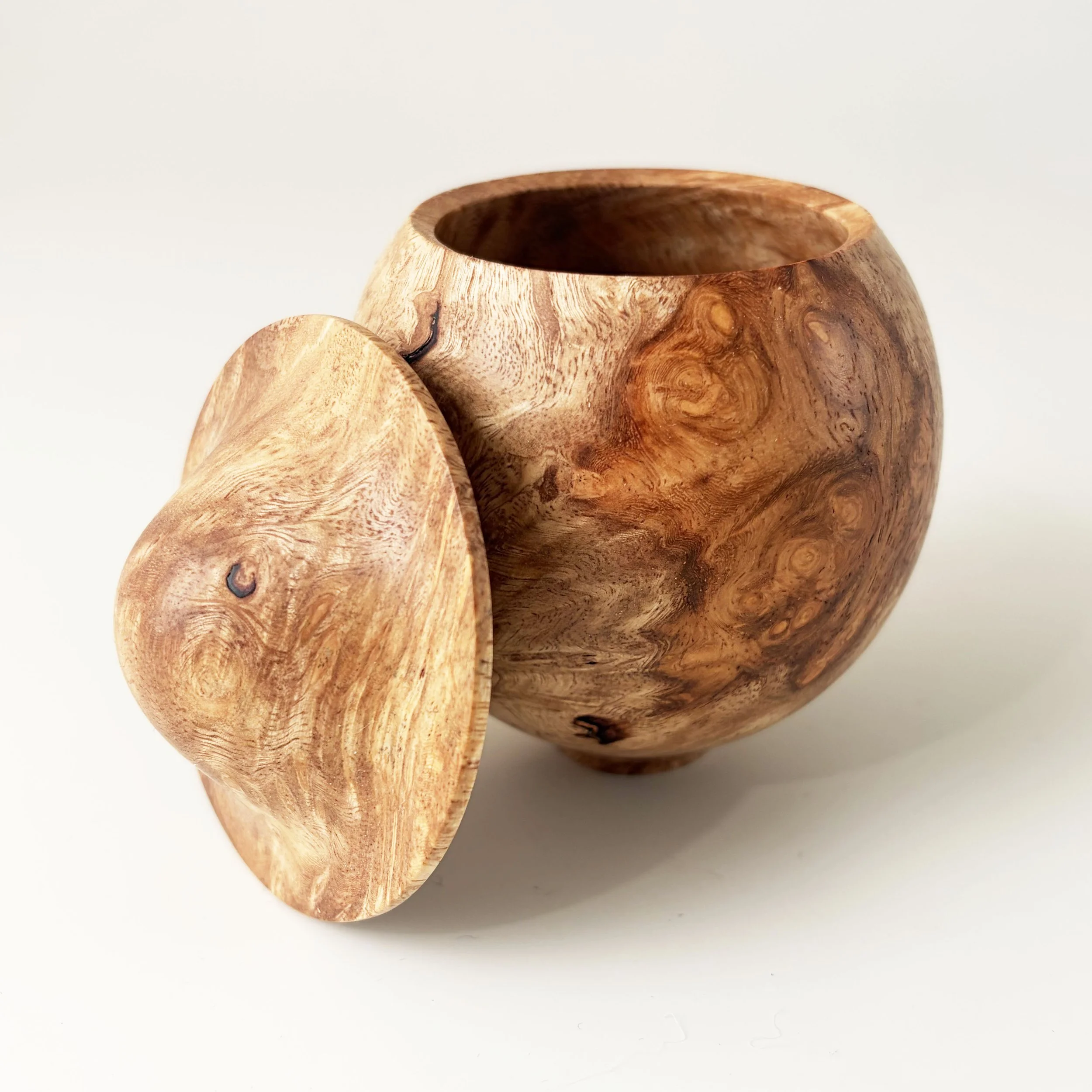 small-wooden-box-tamarind-burr.jpg