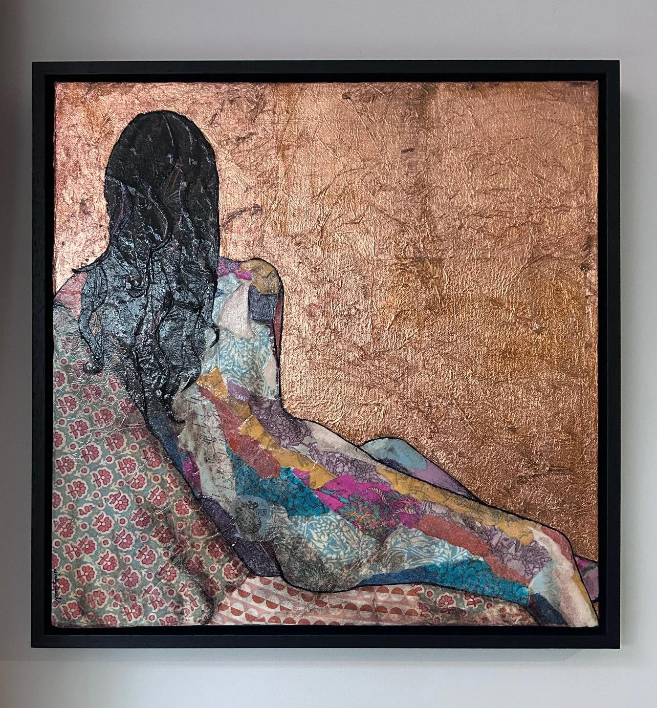 Warm Copper Light 40x40cm framed in black