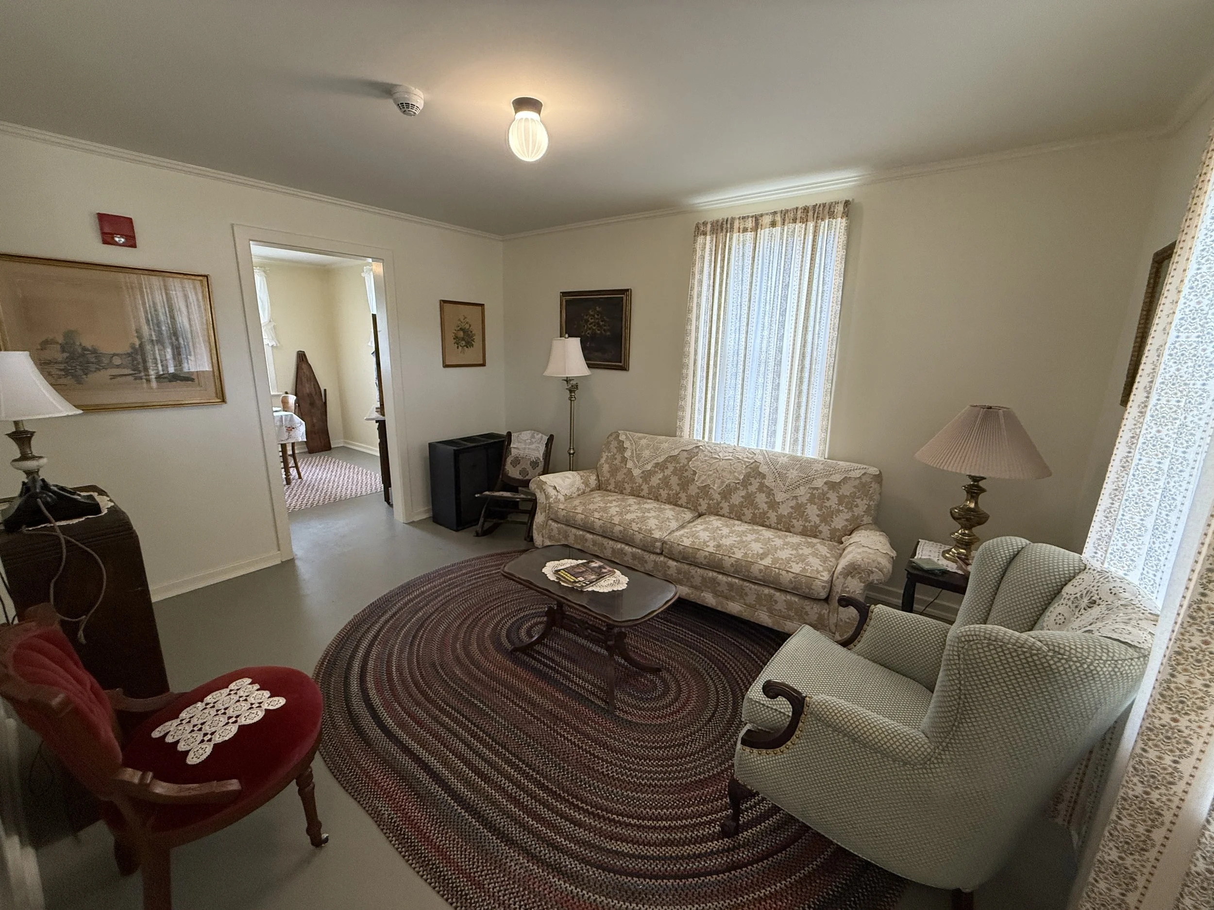 Home Town Visitor Center.JPG