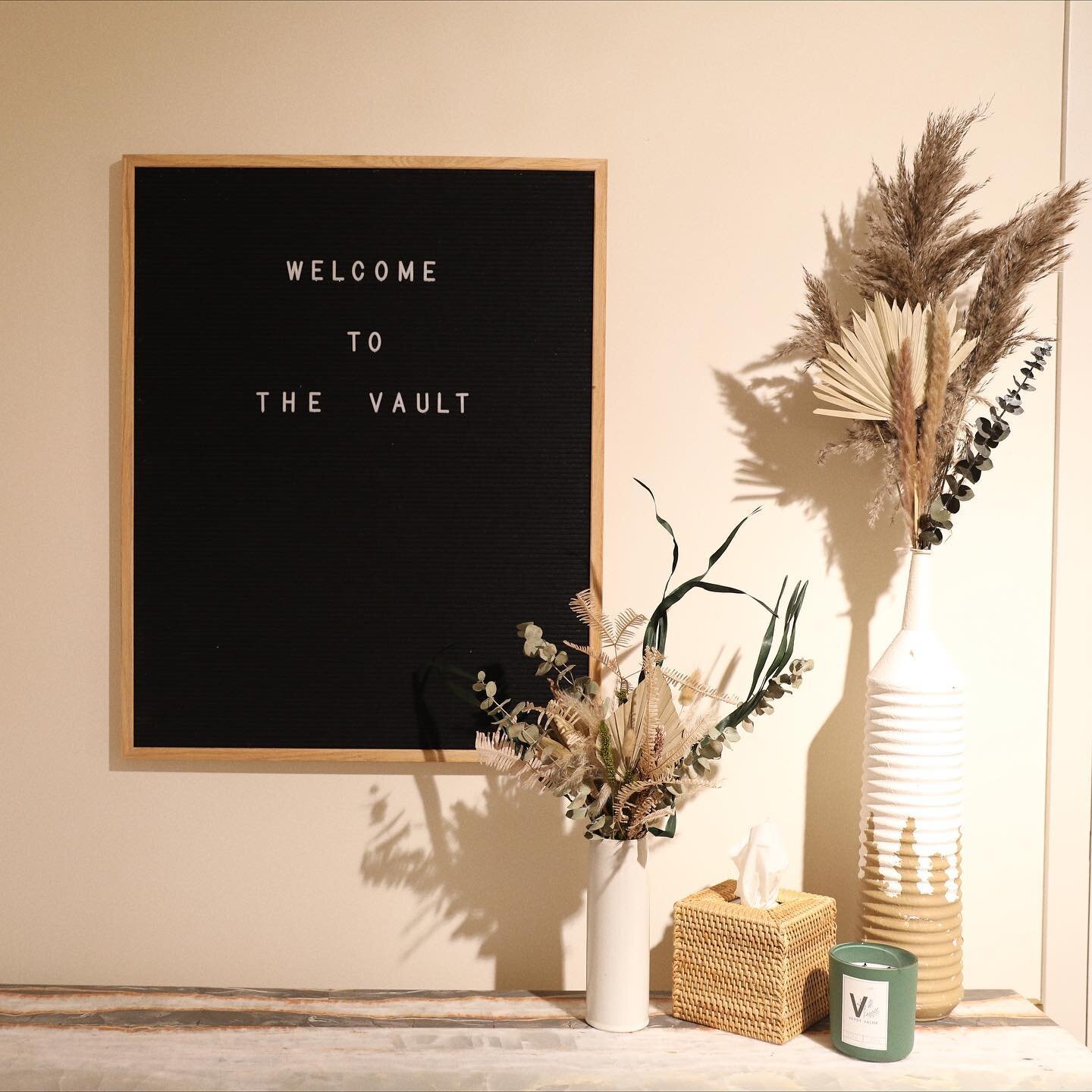For us it&rsquo;s all about the little details. Beautiful touches, comfortable sitting areas, inspired design. We strive to make this space feel special.