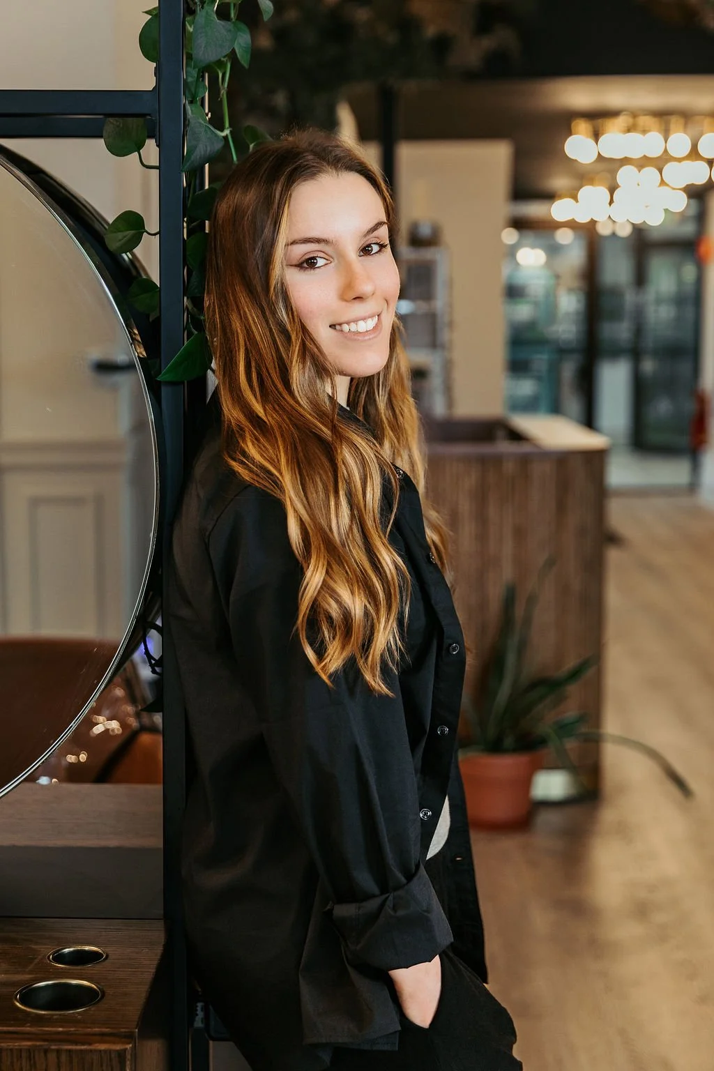 Olivia beachy lived-in color verde salon