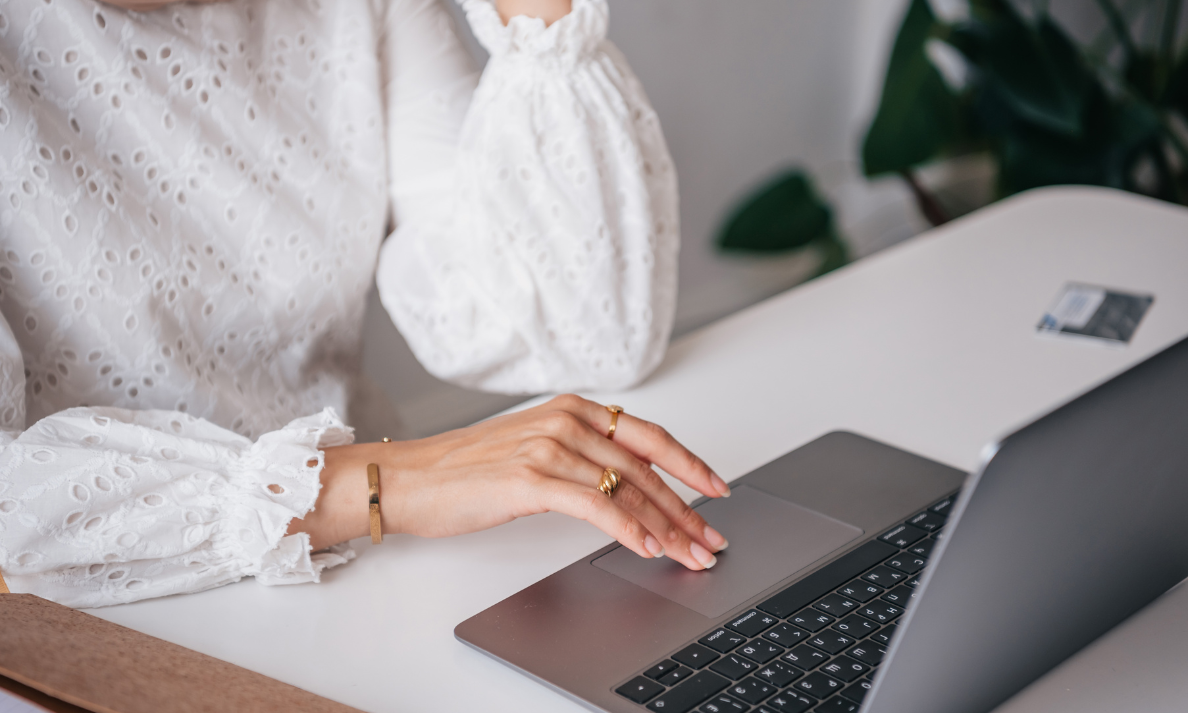 Virtual assistant building an email marketing automation workflow for a business.