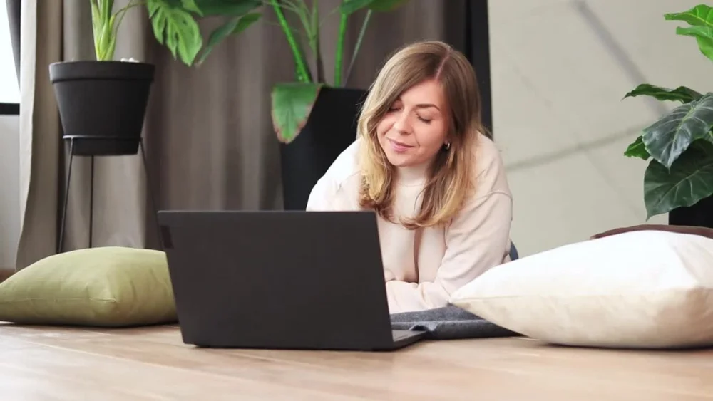 7 Signs It’s Time To Hire a Virtual Assistant — Rock Solid Virtual ...