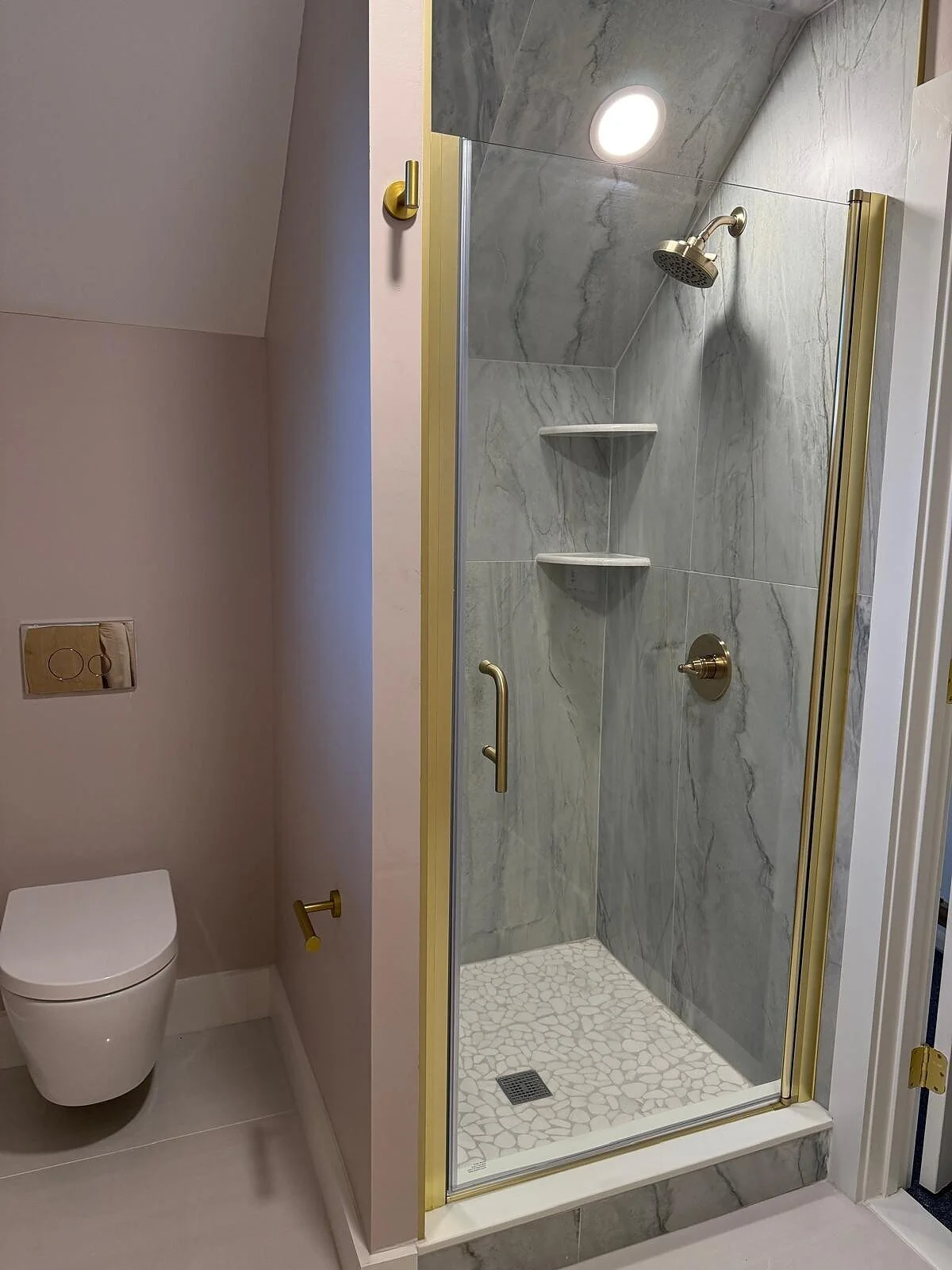 queens-court-12-attic-bath-shower-marble-walls.jpg
