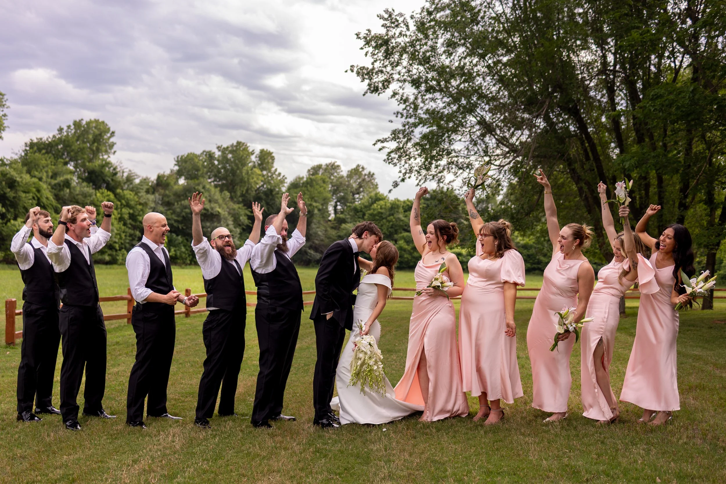 What Are the Average Prices for Wedding Photography Services in Oklahoma?