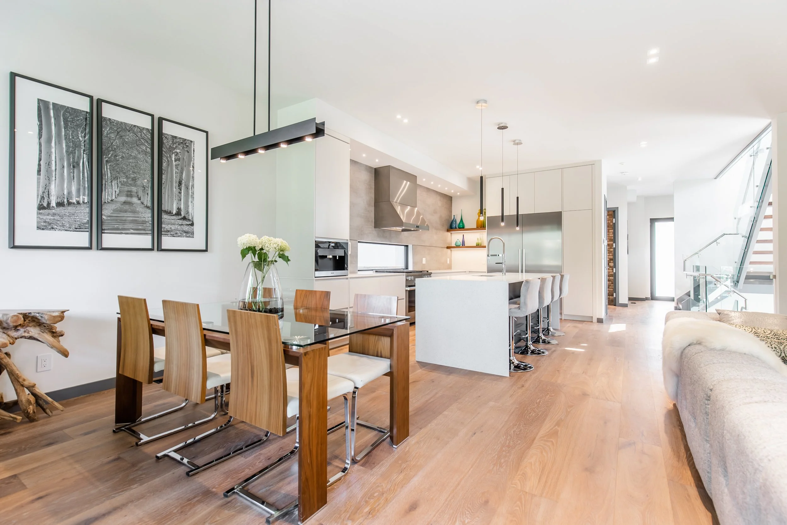 757MontbeckCrescent-13.jpg