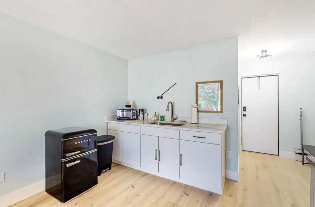 General 2 — The Capri Fish House