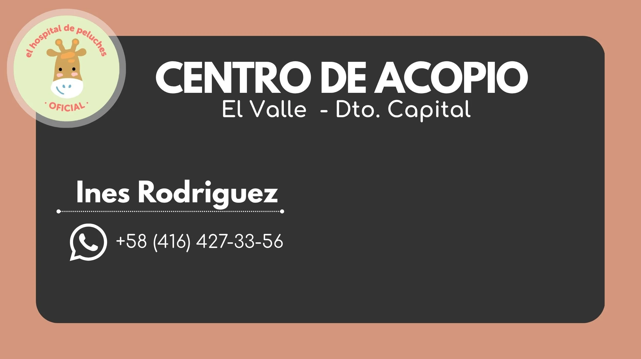 Tarjeta de contacto para un centro de adopciones en El Valle, Distrito Capital, con nombre, número de teléfono y logo con una jirafa y la leyenda 'el hospital de peluches'..