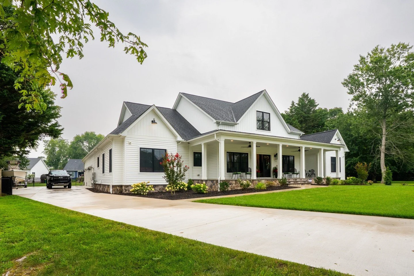 Rain changes the atmosphere&mdash;⁠
not the standard.⁠
⁠
A custom home should stand out in every season, every light, every forecast.⁠
⁠
Where Custom Means Custom.⁠
⁠
#SaviniCustomHomes #CustomHomes #LuxuryHomes #HomeDesign