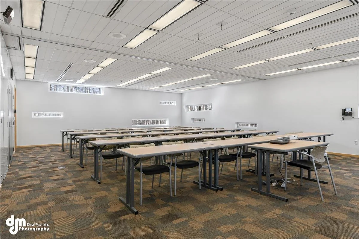 Alder Room