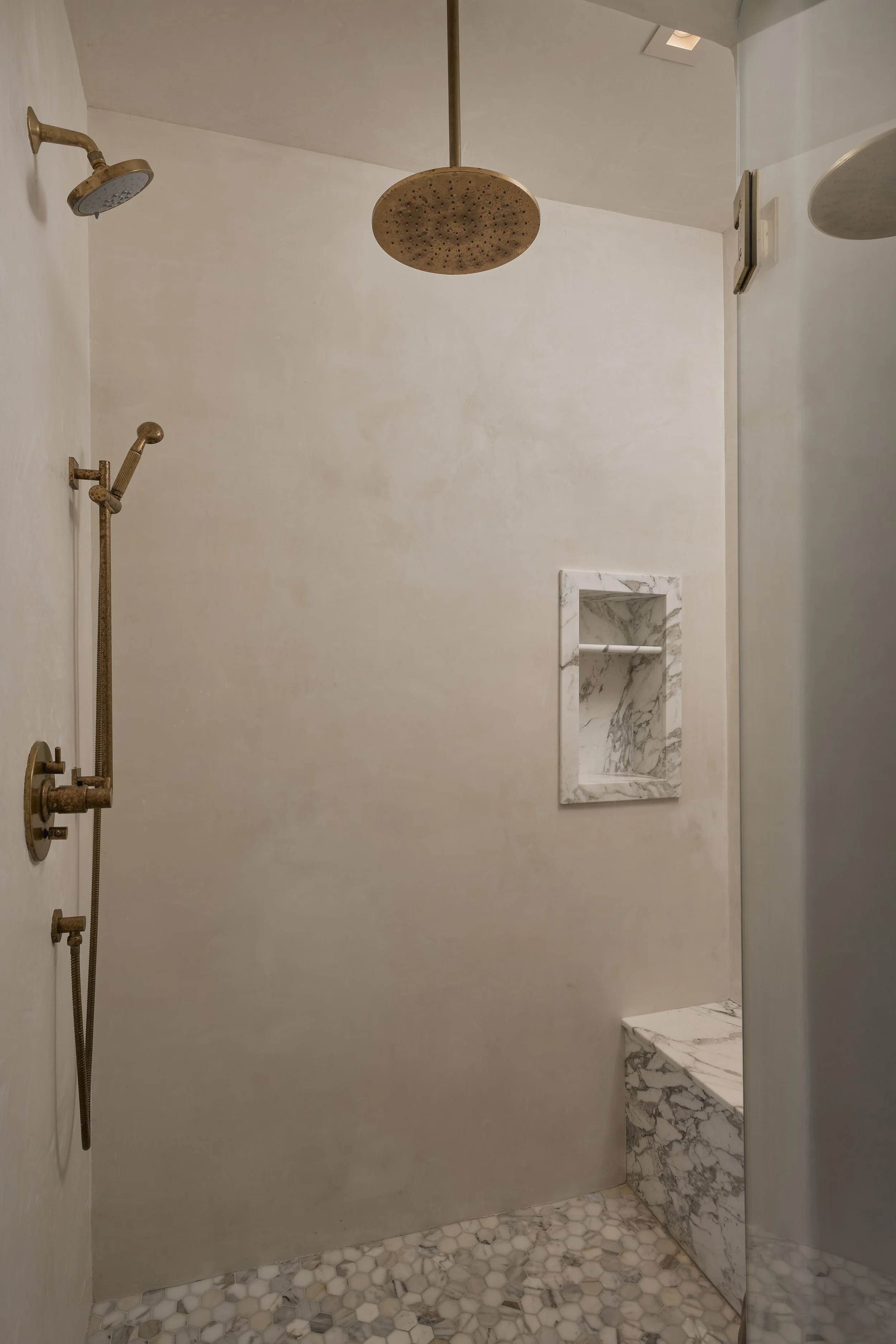 JG-5501Baseline-interior-53.jpg