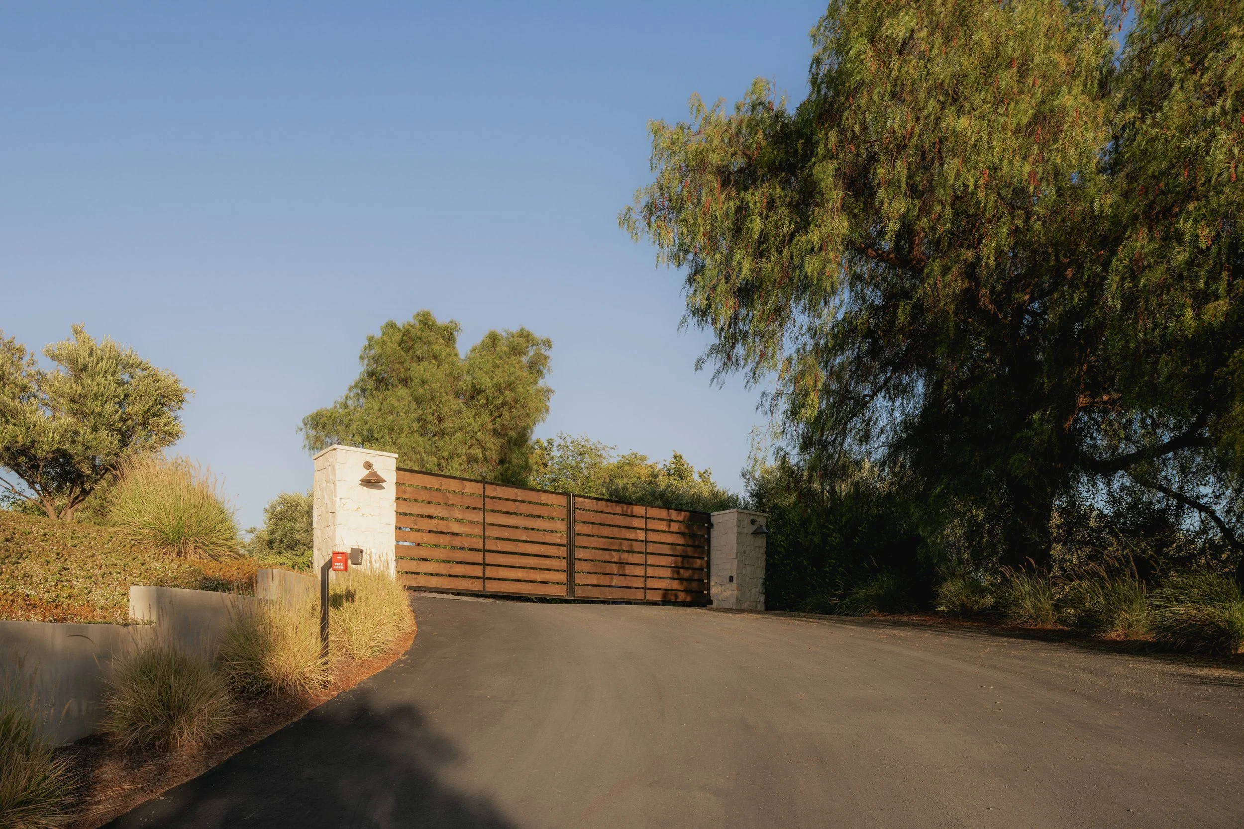 JG-5501Baseline-exterior-18.jpg