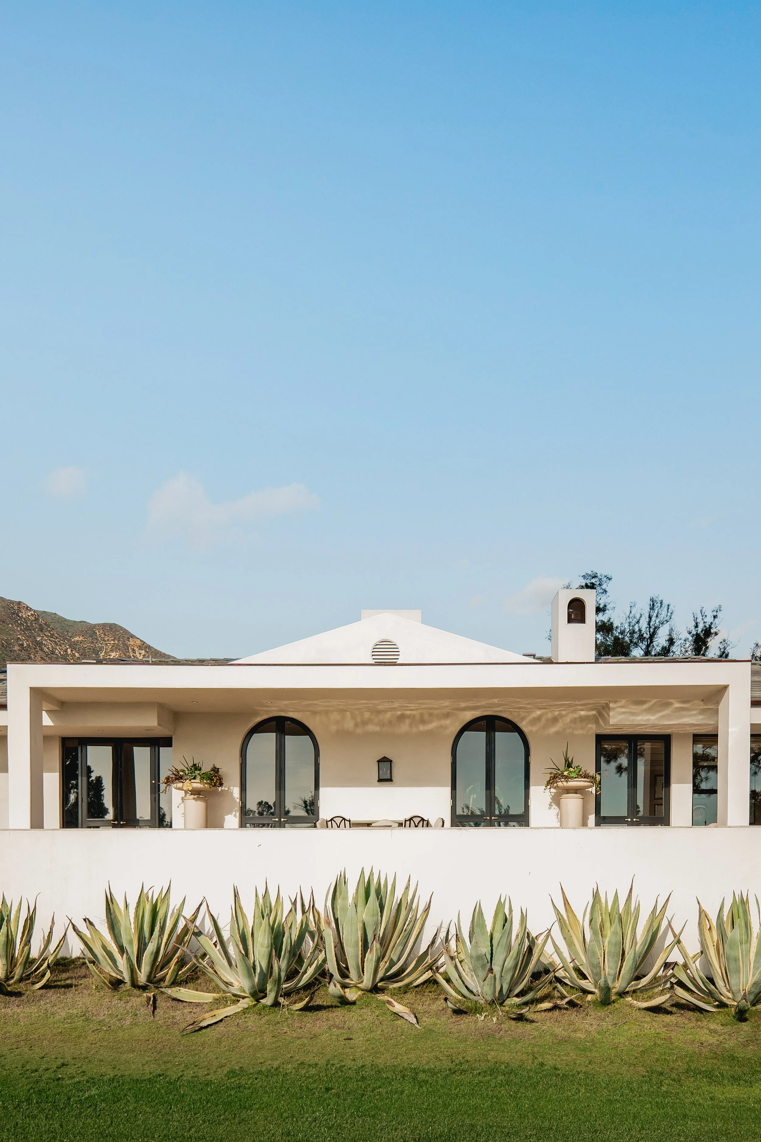 JG-2025BirnamWoodDrive-exterior-16.jpg