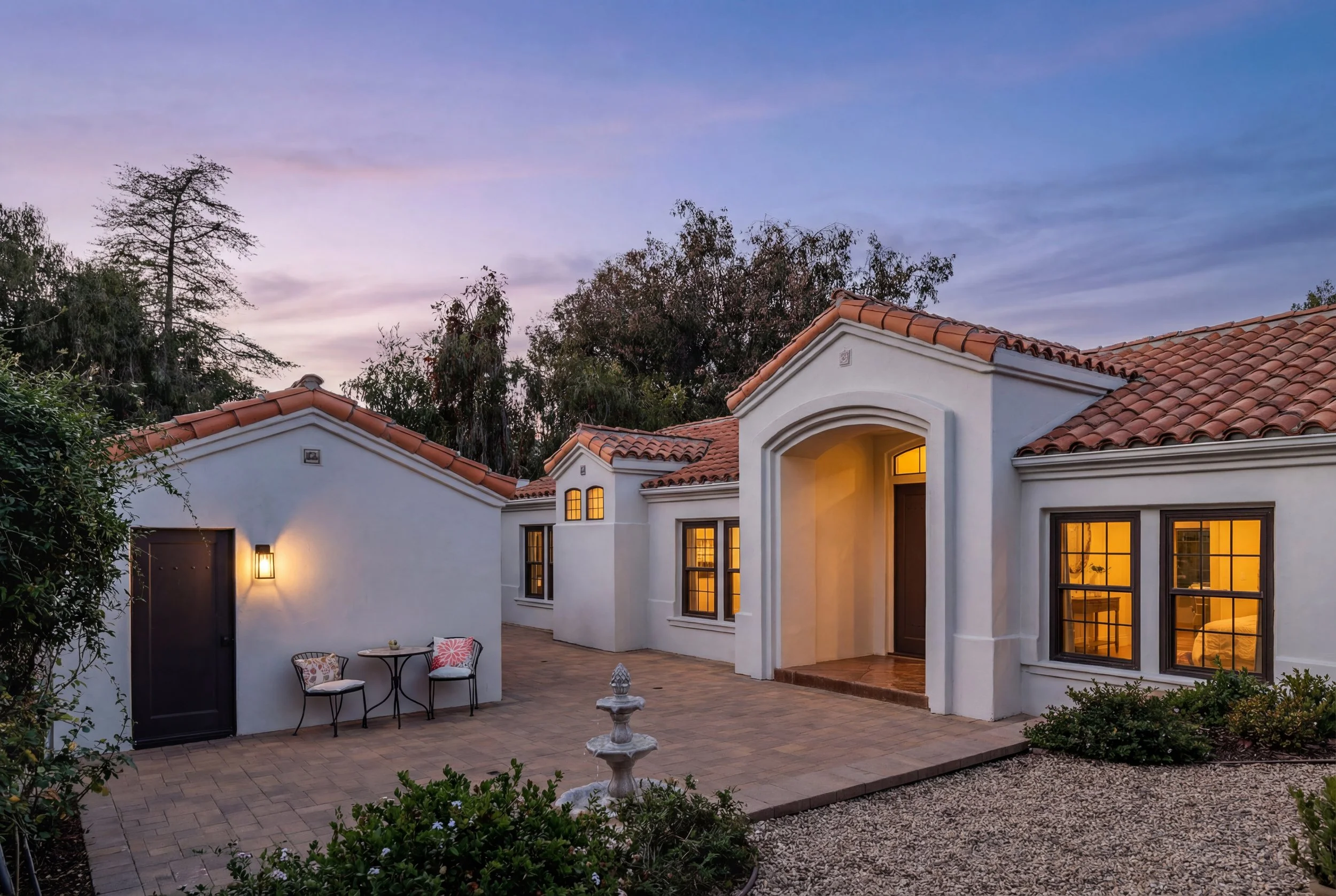 1450 S La Luna Avenue