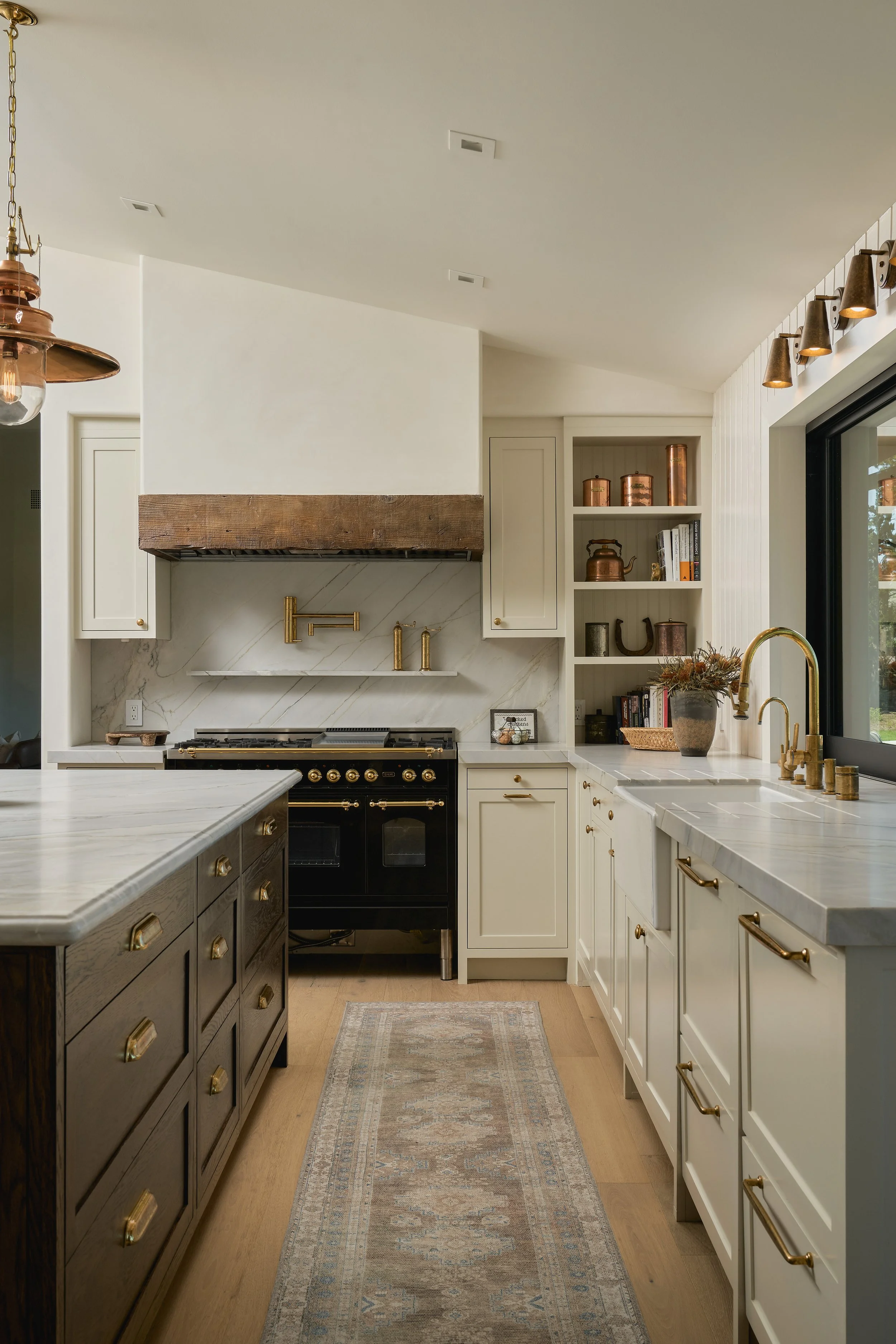 JG-5501Baseline-interior-19.jpg