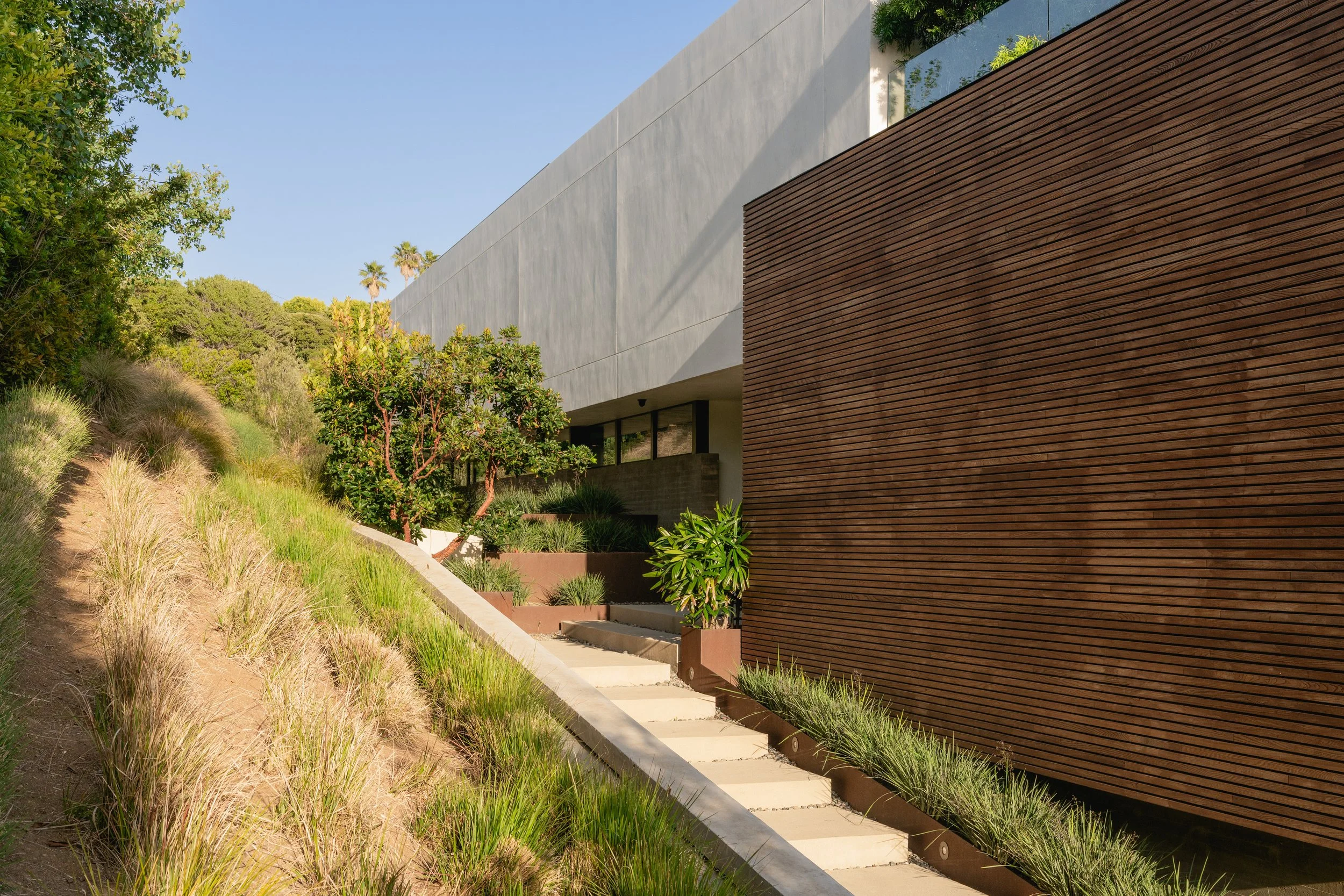 JG-6398SeaStar-exterior-11.jpg