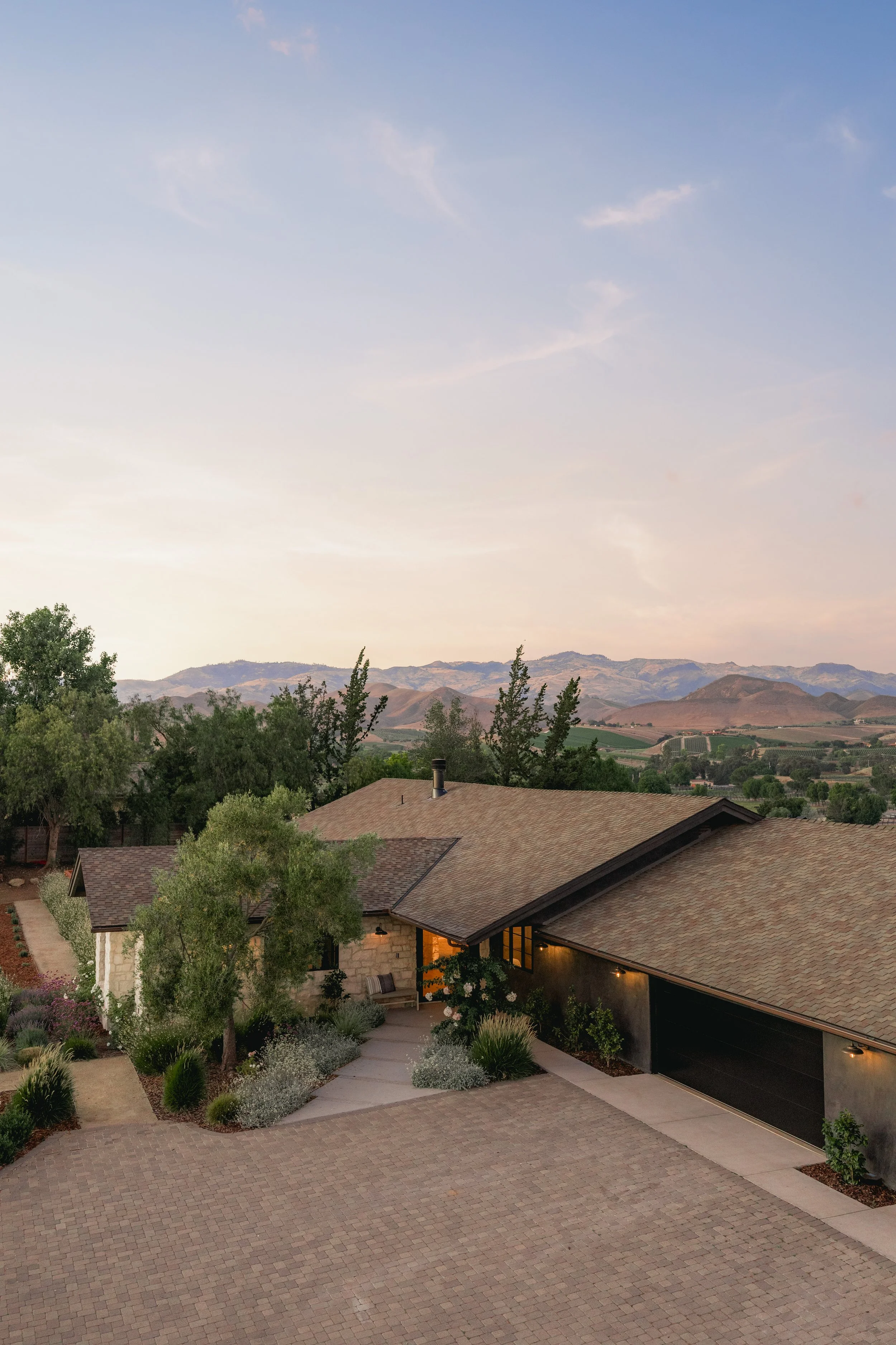 JG-5501Baseline-exterior-62.jpg