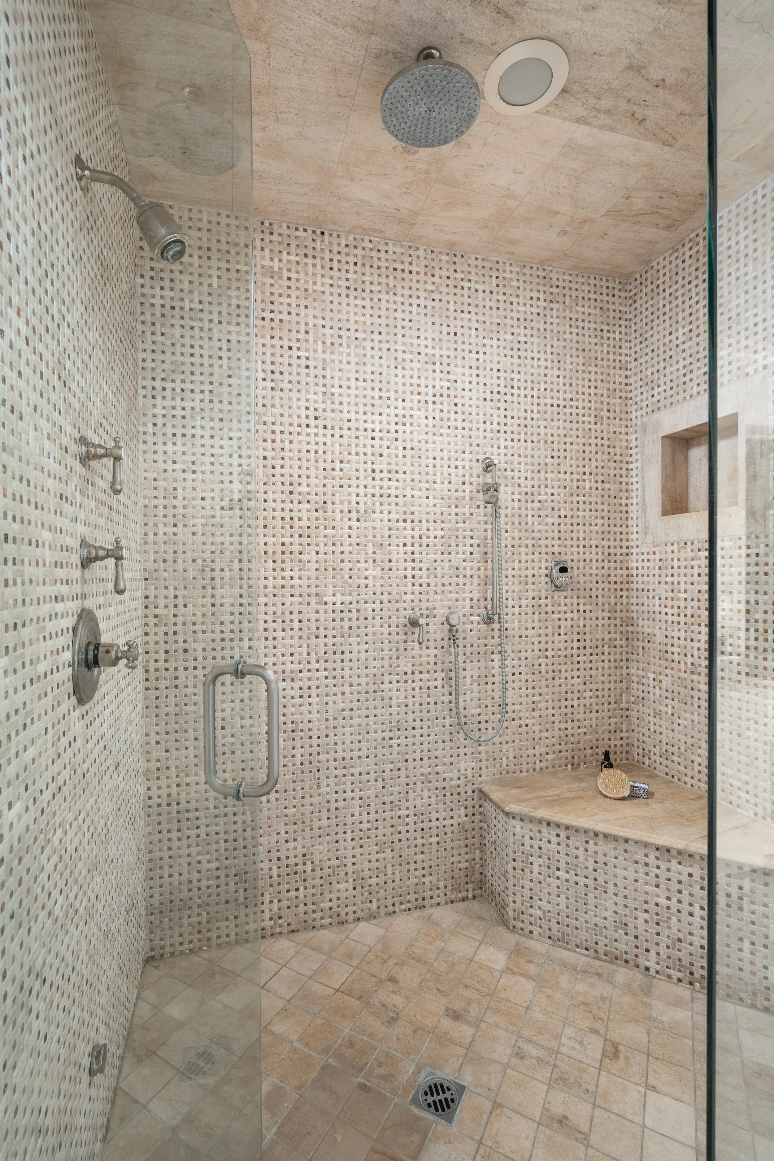 JG-184TiburonBay-interior-7.jpg