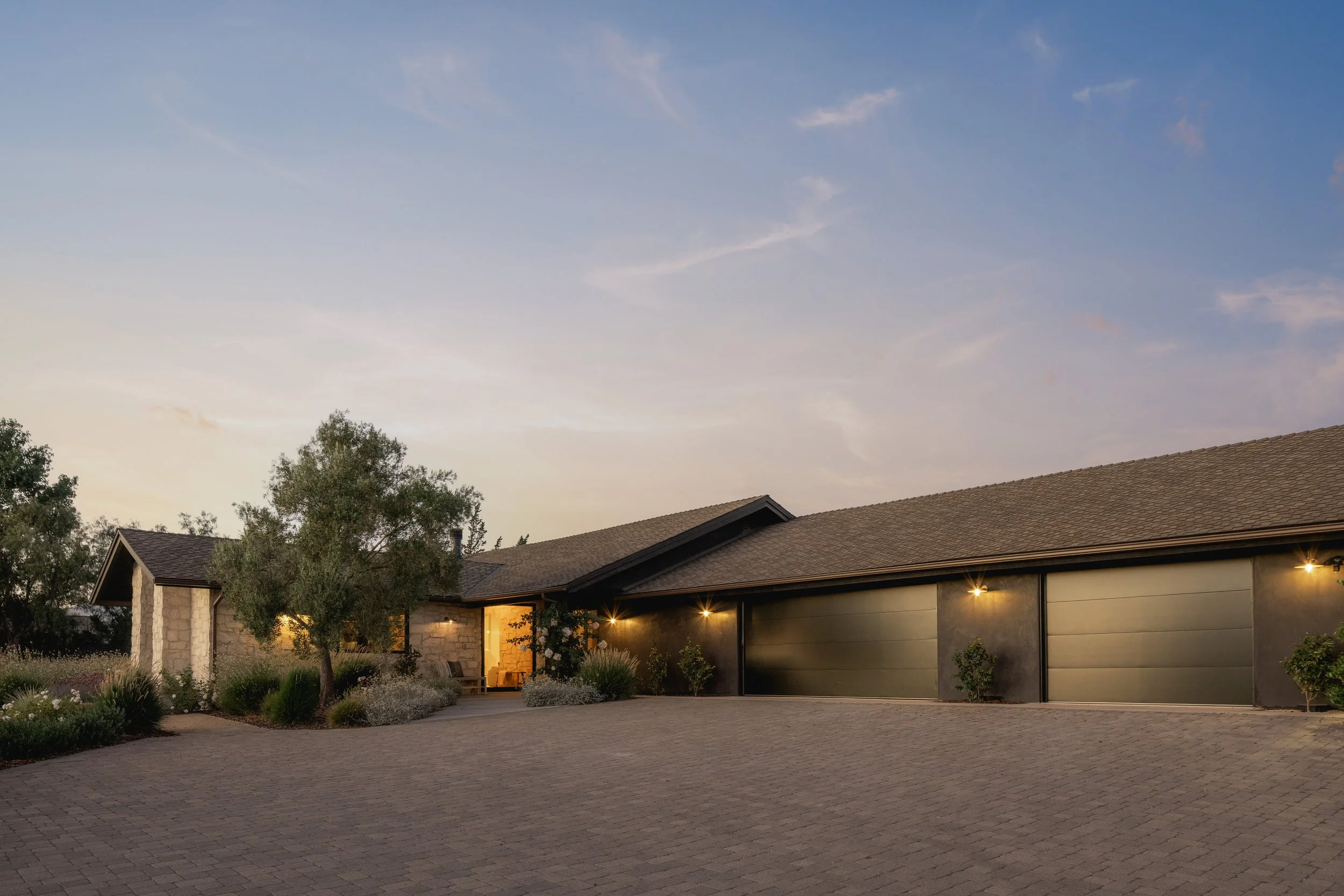 JG-5501Baseline-exterior-70.jpg